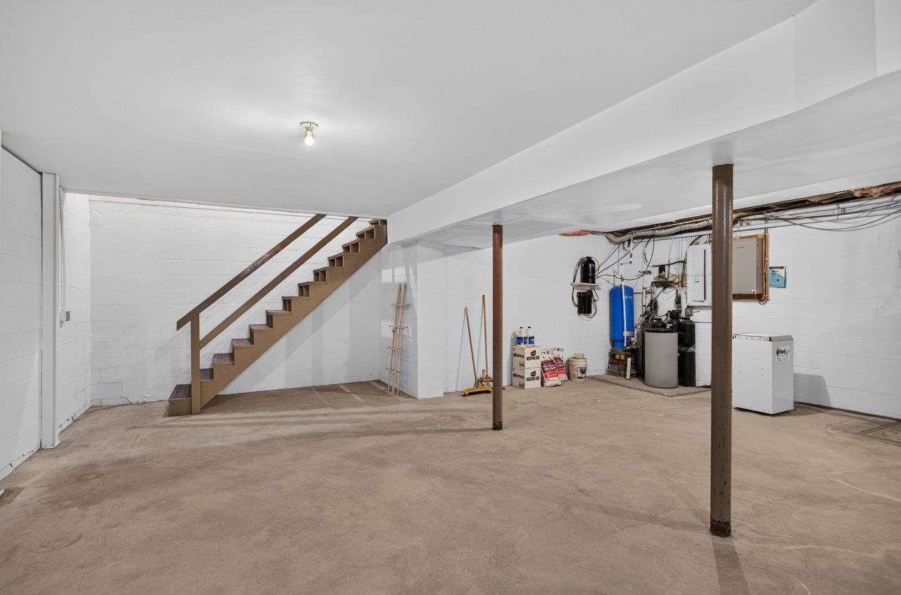 8798 CENTERVILLE RD, BRIDGEWATER, Virginia 22812, 3 Bedrooms Bedrooms, ,2 BathroomsBathrooms,Residential,8798 CENTERVILLE RD,682314 MLS # 682314 8798 CENTERVILLE RD, BRIDGEWATER, Virginia 22812, 3 Bedrooms Bedrooms, ,2 BathroomsBathrooms,Residential,8798 CENTERVILLE RD,682314 MLS # 682314