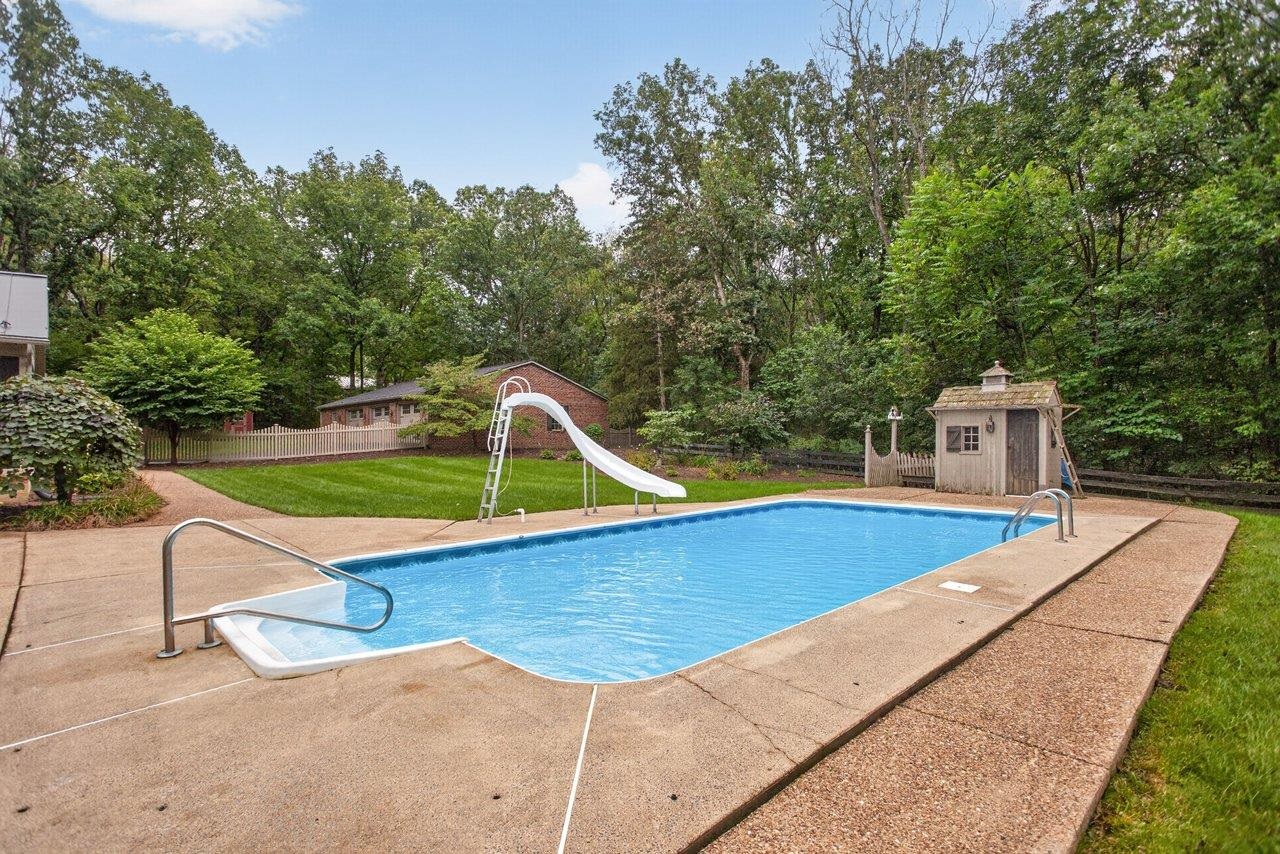 8798 CENTERVILLE RD, BRIDGEWATER, Virginia 22812, 3 Bedrooms Bedrooms, ,2 BathroomsBathrooms,Residential,8798 CENTERVILLE RD,682314 MLS # 682314 8798 CENTERVILLE RD, BRIDGEWATER, Virginia 22812, 3 Bedrooms Bedrooms, ,2 BathroomsBathrooms,Residential,8798 CENTERVILLE RD,682314 MLS # 682314