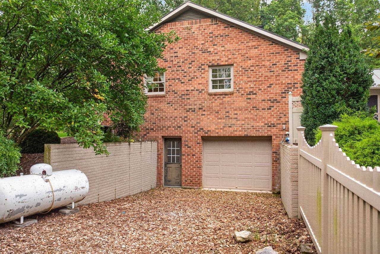 8798 CENTERVILLE RD, BRIDGEWATER, Virginia 22812, 3 Bedrooms Bedrooms, ,2 BathroomsBathrooms,Residential,8798 CENTERVILLE RD,682314 MLS # 682314 8798 CENTERVILLE RD, BRIDGEWATER, Virginia 22812, 3 Bedrooms Bedrooms, ,2 BathroomsBathrooms,Residential,8798 CENTERVILLE RD,682314 MLS # 682314
