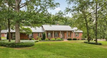 8798 CENTERVILLE RD, BRIDGEWATER, Virginia 22812, 3 Bedrooms Bedrooms, ,2 BathroomsBathrooms,Residential,8798 CENTERVILLE RD,682314 MLS # 682314