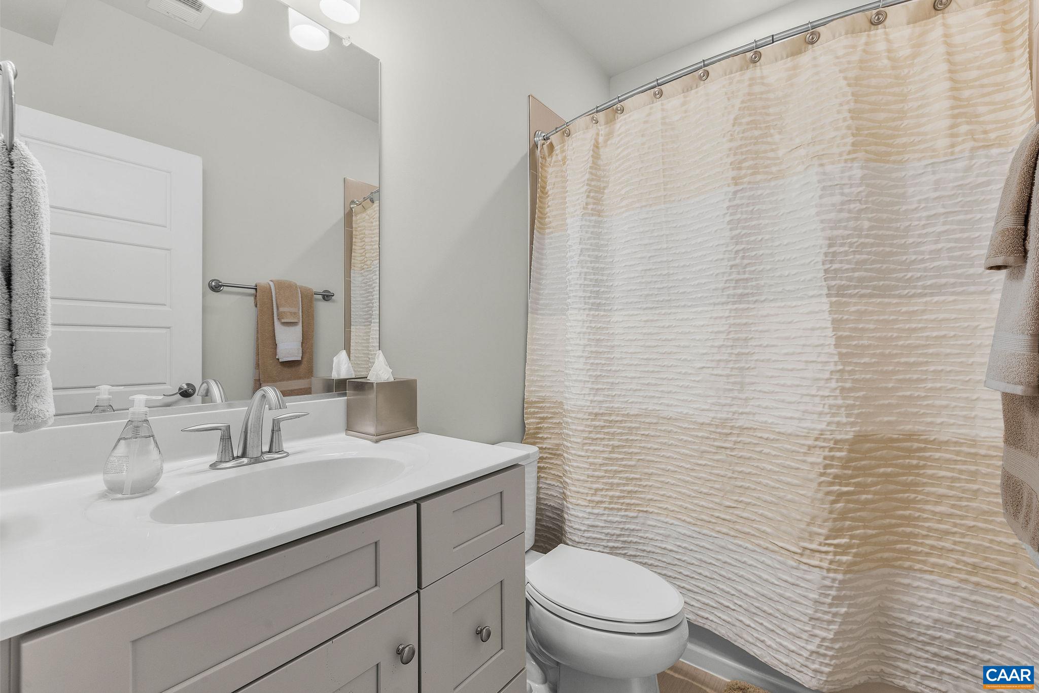 3470 CARROLL CREEK RD, KESWICK, Virginia 22947, 6 Bedrooms Bedrooms, ,5 BathroomsBathrooms,Residential,3470 CARROLL CREEK RD,682316 MLS # 682316 3470 CARROLL CREEK RD, KESWICK, Virginia 22947, 6 Bedrooms Bedrooms, ,5 BathroomsBathrooms,Residential,3470 CARROLL CREEK RD,682316 MLS # 682316