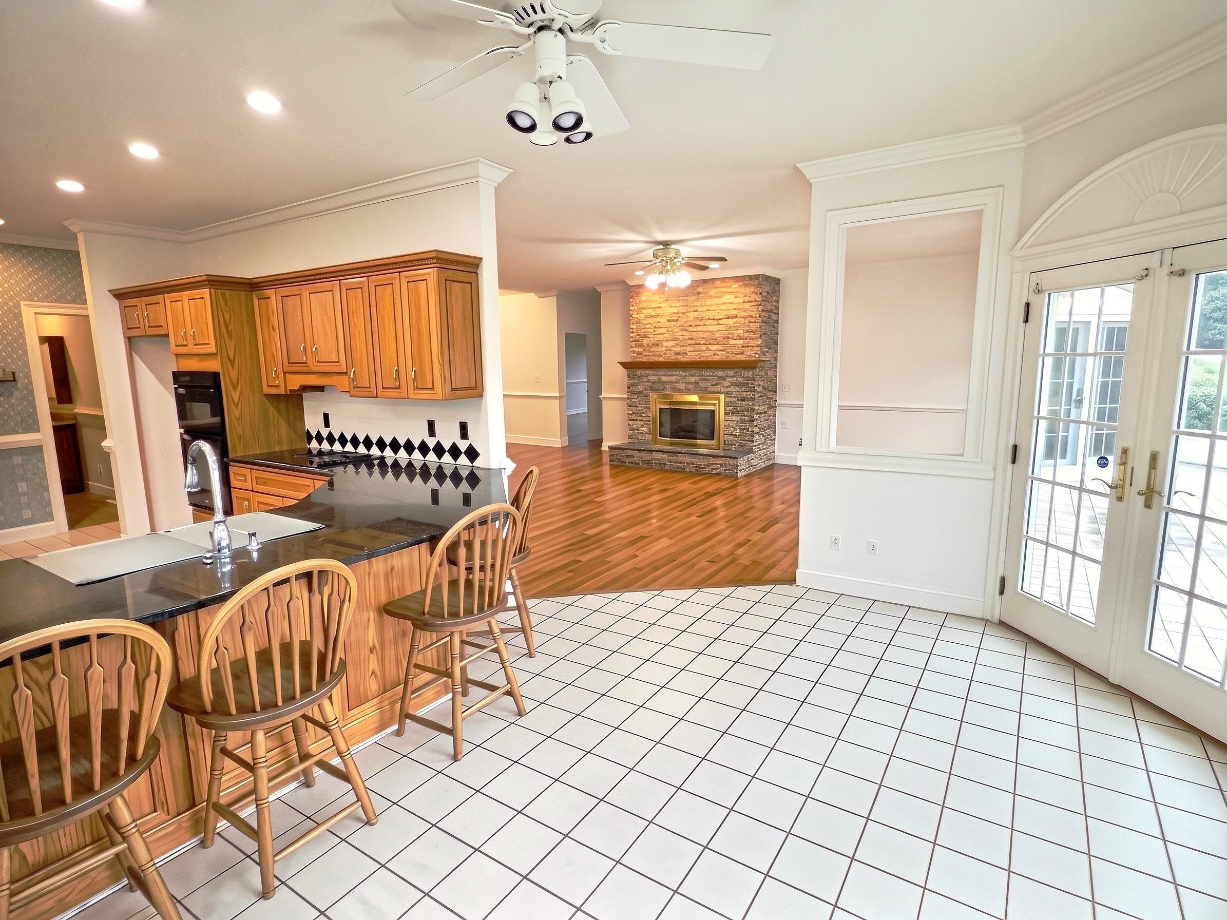 8295 SOUTH EAST SIDE HWY, ELKTON, Virginia 22827, 3 Bedrooms Bedrooms, ,3 BathroomsBathrooms,Residential,8295 S East Side Hwy, Elkton, VA 22827,8295 SOUTH EAST SIDE HWY,682318 MLS # 682318