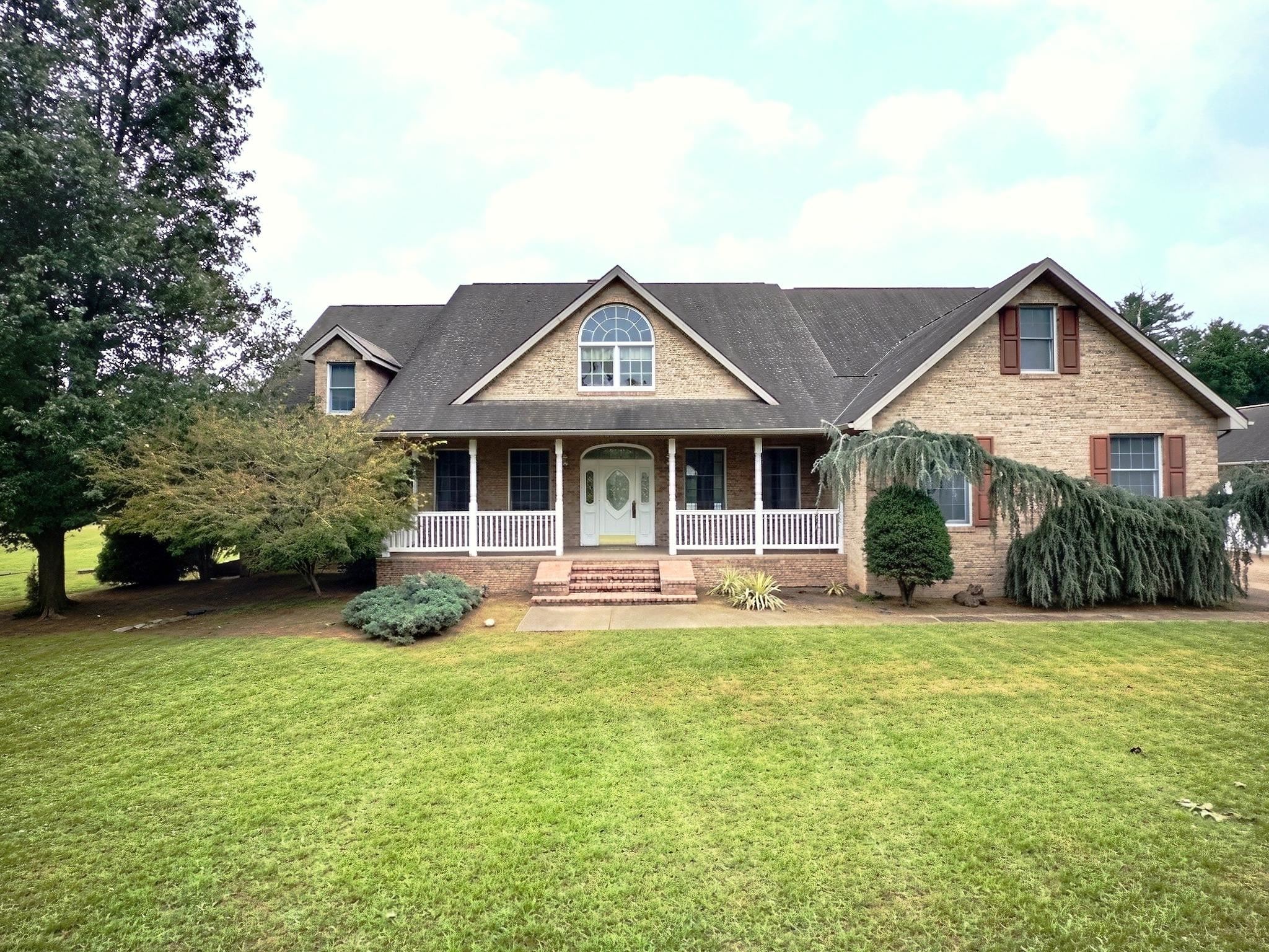8295 SOUTH EAST SIDE HWY, ELKTON, Virginia 22827, 3 Bedrooms Bedrooms, ,3 BathroomsBathrooms,Residential,8295 S East Side Hwy, Elkton, VA 22827,8295 SOUTH EAST SIDE HWY,682318 MLS # 682318