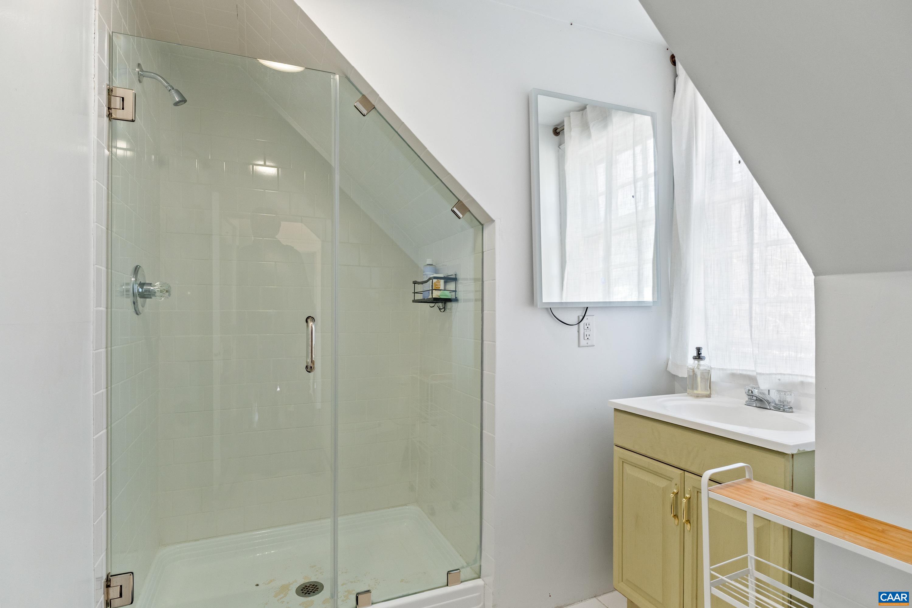 7877 MEADOWS FARM RD, GORDONSVILLE, Virginia 22942, 5 Bedrooms Bedrooms, ,3 BathroomsBathrooms,Residential,THE MEADOWS, CIRCA 1754,7877 MEADOWS FARM RD,682320 MLS # 682320 7877 MEADOWS FARM RD, GORDONSVILLE, Virginia 22942, 5 Bedrooms Bedrooms, ,3 BathroomsBathrooms,Residential,THE MEADOWS, CIRCA 1754,7877 MEADOWS FARM RD,682320 MLS # 682320