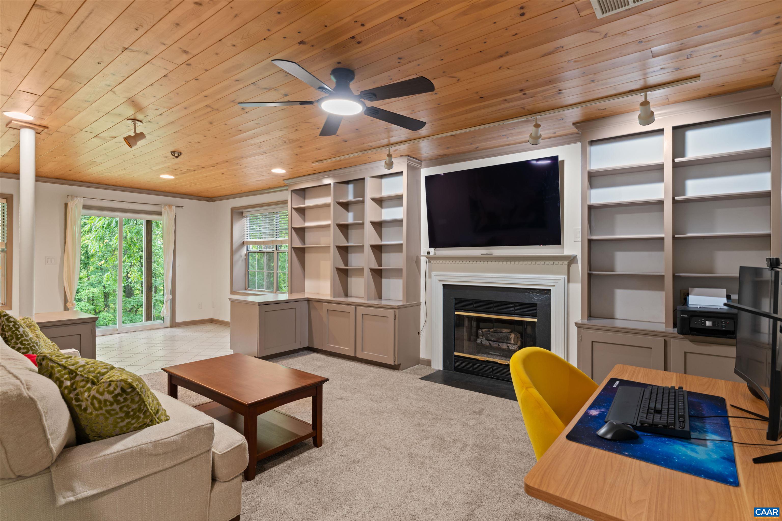1475 WILLOW LAKE DR, CHARLOTTESVILLE, Virginia 22902, 3 Bedrooms Bedrooms, ,3 BathroomsBathrooms,Residential,1475 WILLOW LAKE DR,682322 MLS # 682322 1475 WILLOW LAKE DR, CHARLOTTESVILLE, Virginia 22902, 3 Bedrooms Bedrooms, ,3 BathroomsBathrooms,Residential,1475 WILLOW LAKE DR,682322 MLS # 682322