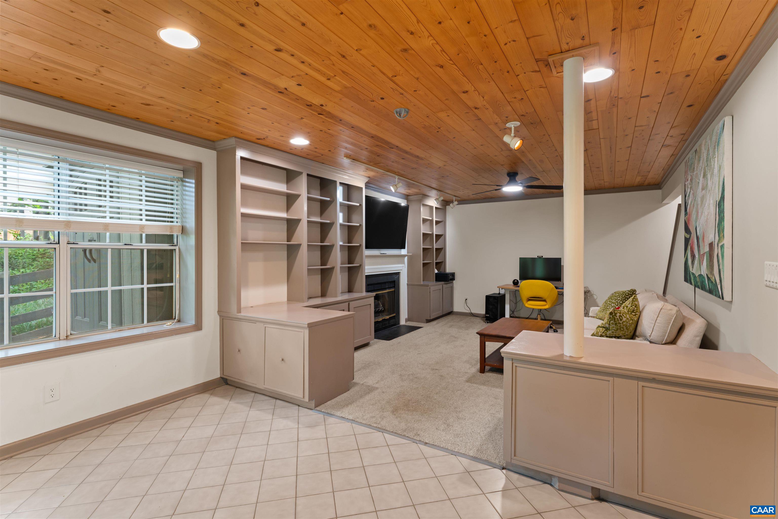 1475 WILLOW LAKE DR, CHARLOTTESVILLE, Virginia 22902, 3 Bedrooms Bedrooms, ,3 BathroomsBathrooms,Residential,1475 WILLOW LAKE DR,682322 MLS # 682322 1475 WILLOW LAKE DR, CHARLOTTESVILLE, Virginia 22902, 3 Bedrooms Bedrooms, ,3 BathroomsBathrooms,Residential,1475 WILLOW LAKE DR,682322 MLS # 682322