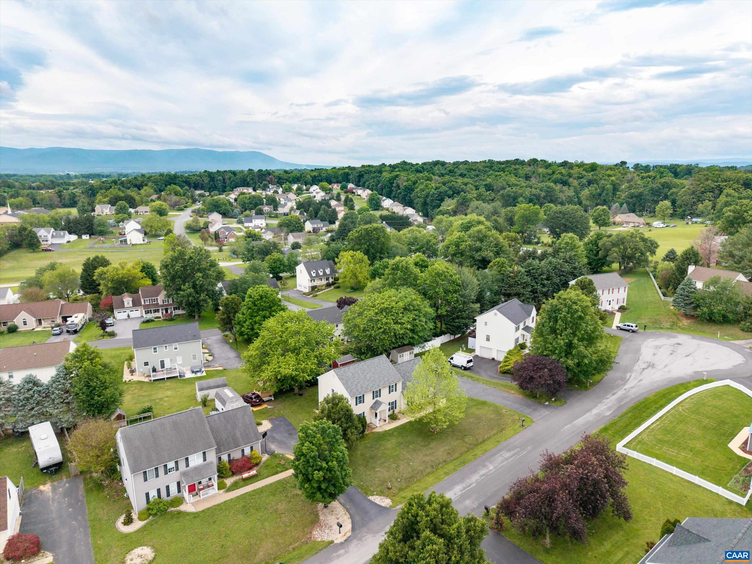 156 PHEASANT RUN, WAYNESBORO, Virginia 22980, 4 Bedrooms Bedrooms, ,2 BathroomsBathrooms,Residential,156 PHEASANT RUN,677822 MLS # 677822 156 PHEASANT RUN, WAYNESBORO, Virginia 22980, 4 Bedrooms Bedrooms, ,2 BathroomsBathrooms,Residential,156 PHEASANT RUN,677822 MLS # 677822