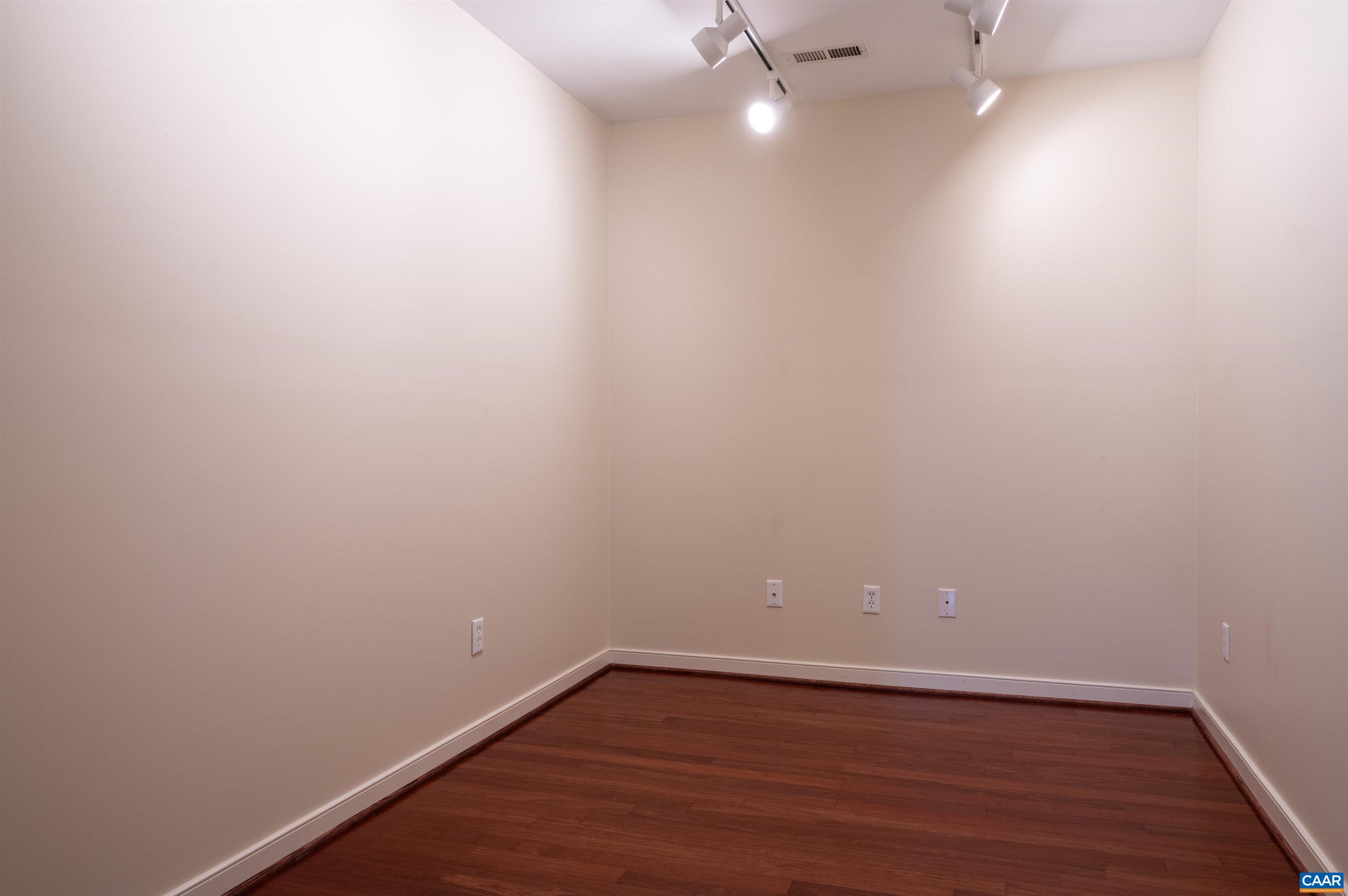 Formerly an art gallery Formerly an art gallery