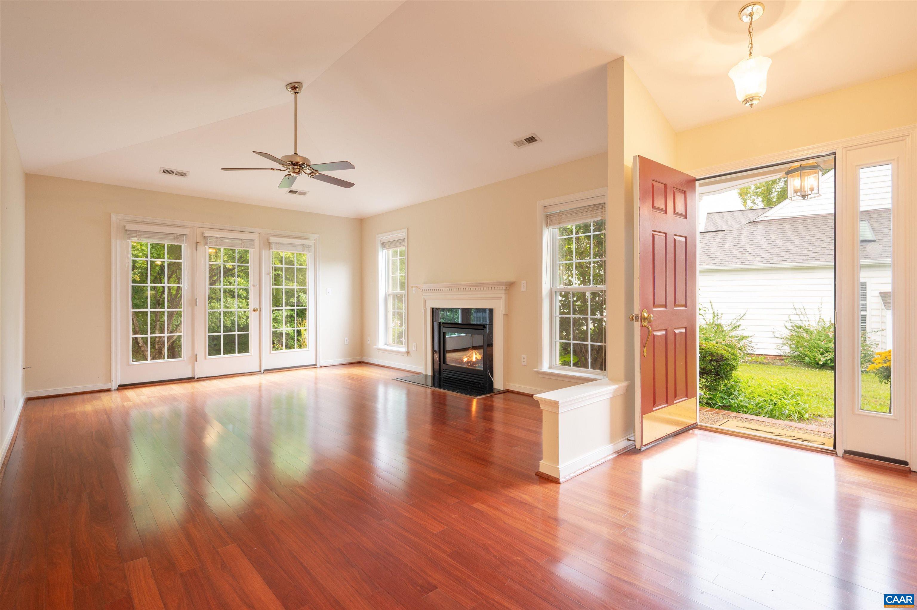 533 PEBBLE HILL CT, CHARLOTTESVILLE, Virginia 22903, 2 Bedrooms Bedrooms, ,2 BathroomsBathrooms,Residential,533 PEBBLE HILL CT,682135 MLS # 682135 533 PEBBLE HILL CT, CHARLOTTESVILLE, Virginia 22903, 2 Bedrooms Bedrooms, ,2 BathroomsBathrooms,Residential,533 PEBBLE HILL CT,682135 MLS # 682135