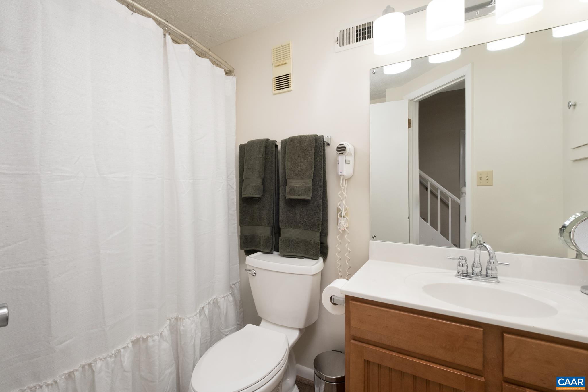 479 THREE RIDGES CONDOS, WINTERGREEN RESORT, Virginia 22967, 2 Bedrooms Bedrooms, ,2 BathroomsBathrooms,Residential,479 THREE RIDGES CONDOS,682327 MLS # 682327
