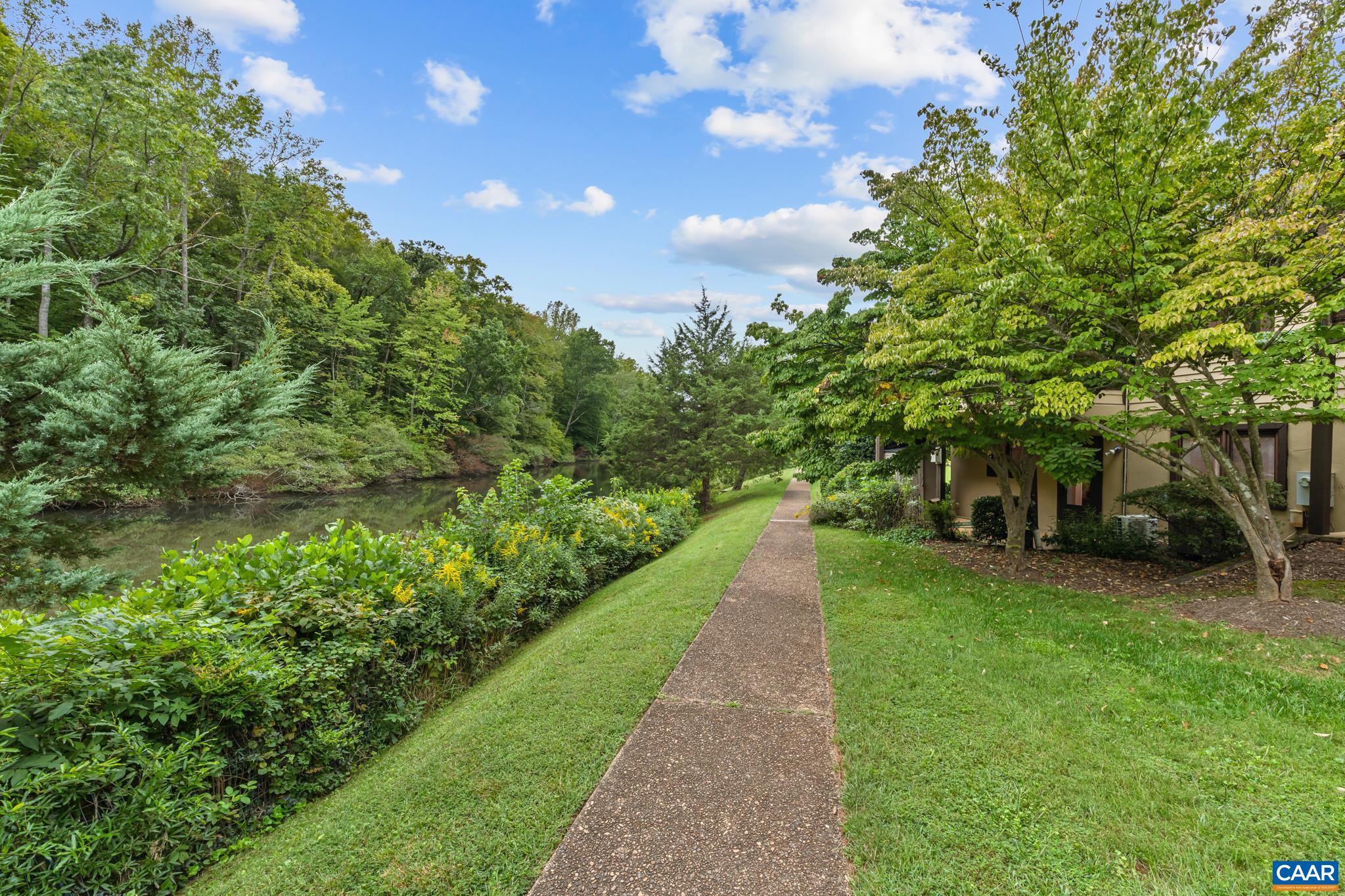 1287 BRANCHLANDS DR, CHARLOTTESVILLE, Virginia 22901, 3 Bedrooms Bedrooms, ,3 BathroomsBathrooms,Residential,Pecan Ct,1287 BRANCHLANDS DR,682331 MLS # 682331 1287 BRANCHLANDS DR, CHARLOTTESVILLE, Virginia 22901, 3 Bedrooms Bedrooms, ,3 BathroomsBathrooms,Residential,Pecan Ct,1287 BRANCHLANDS DR,682331 MLS # 682331