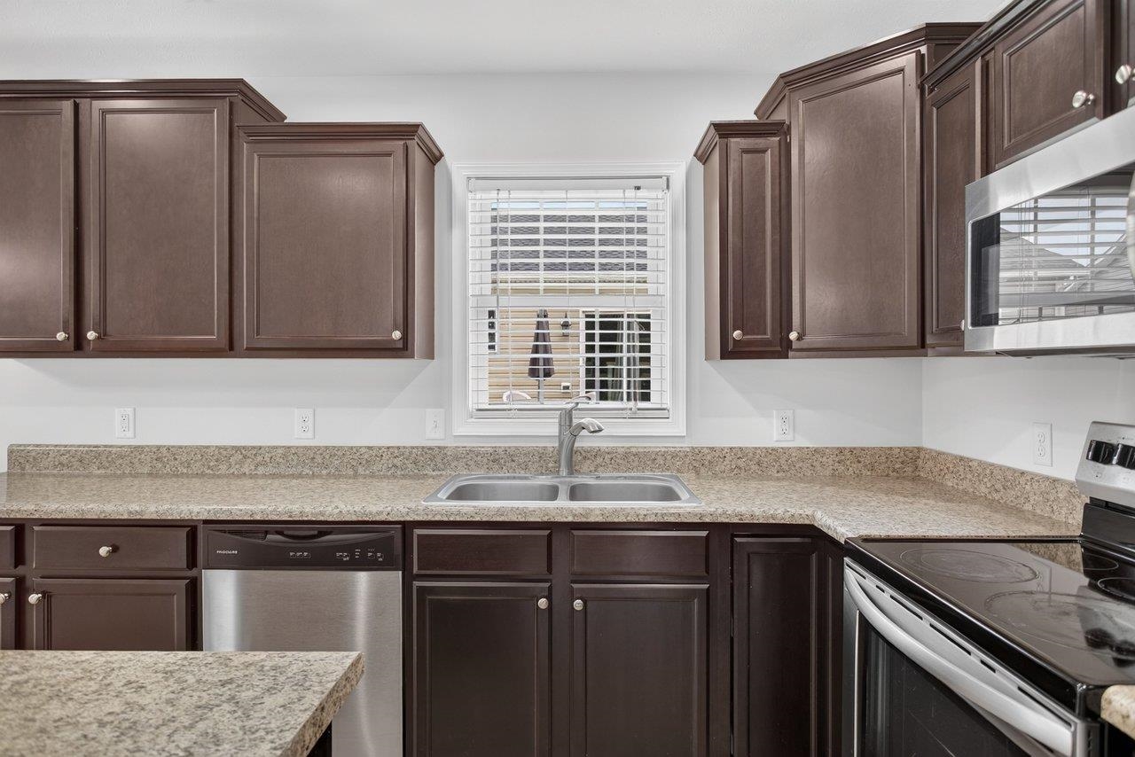 223 DYLAN CIR, BRIDGEWATER, Virginia 22812, 3 Bedrooms Bedrooms, ,2 BathroomsBathrooms,Residential,223 DYLAN CIR,682335 MLS # 682335