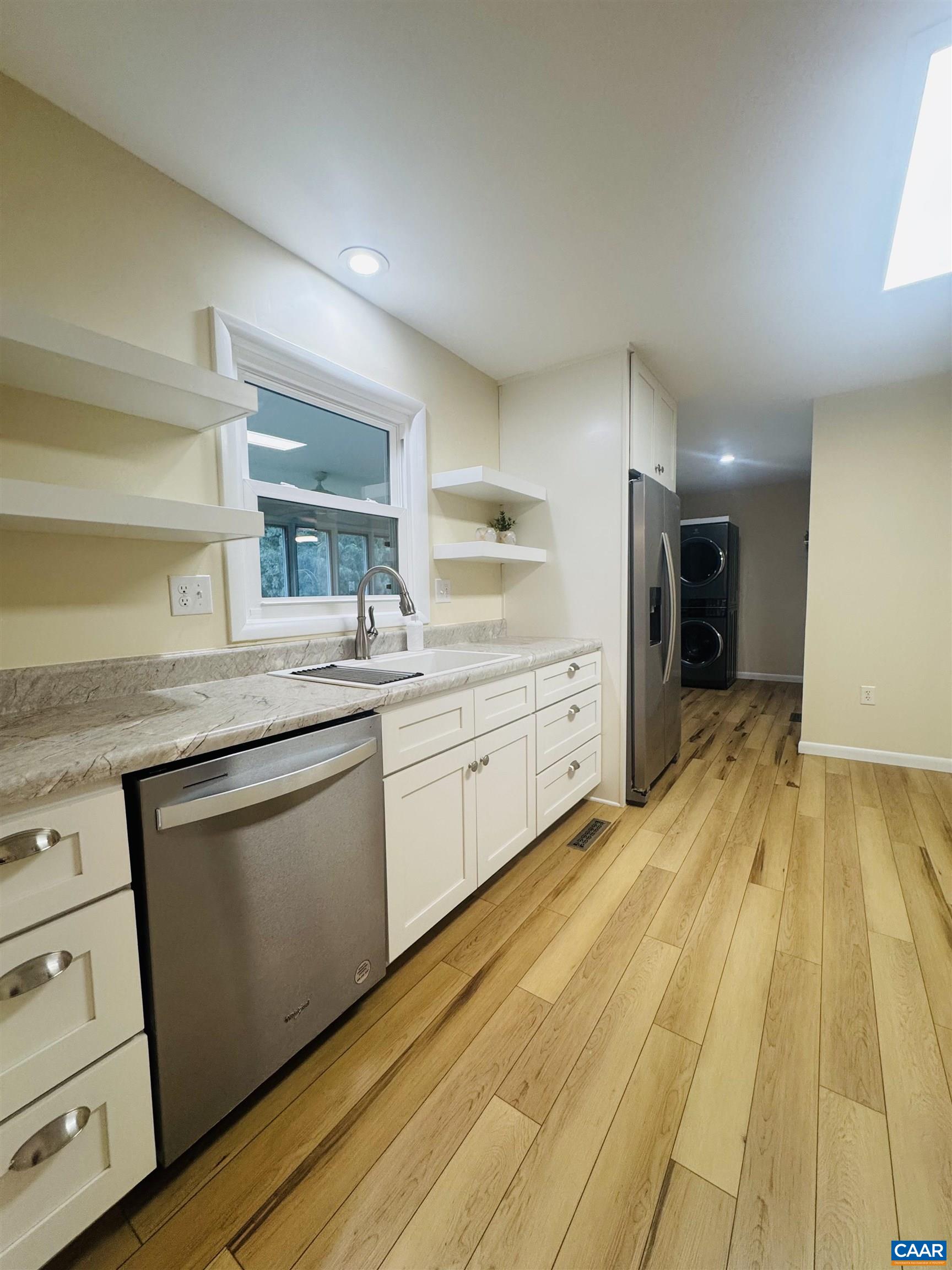 117 ROSE HILL CIR, STAUNTON, Virginia 24401, 3 Bedrooms Bedrooms, ,2 BathroomsBathrooms,Residential,117 ROSE HILL CIR,682339 MLS # 682339 117 ROSE HILL CIR, STAUNTON, Virginia 24401, 3 Bedrooms Bedrooms, ,2 BathroomsBathrooms,Residential,117 ROSE HILL CIR,682339 MLS # 682339