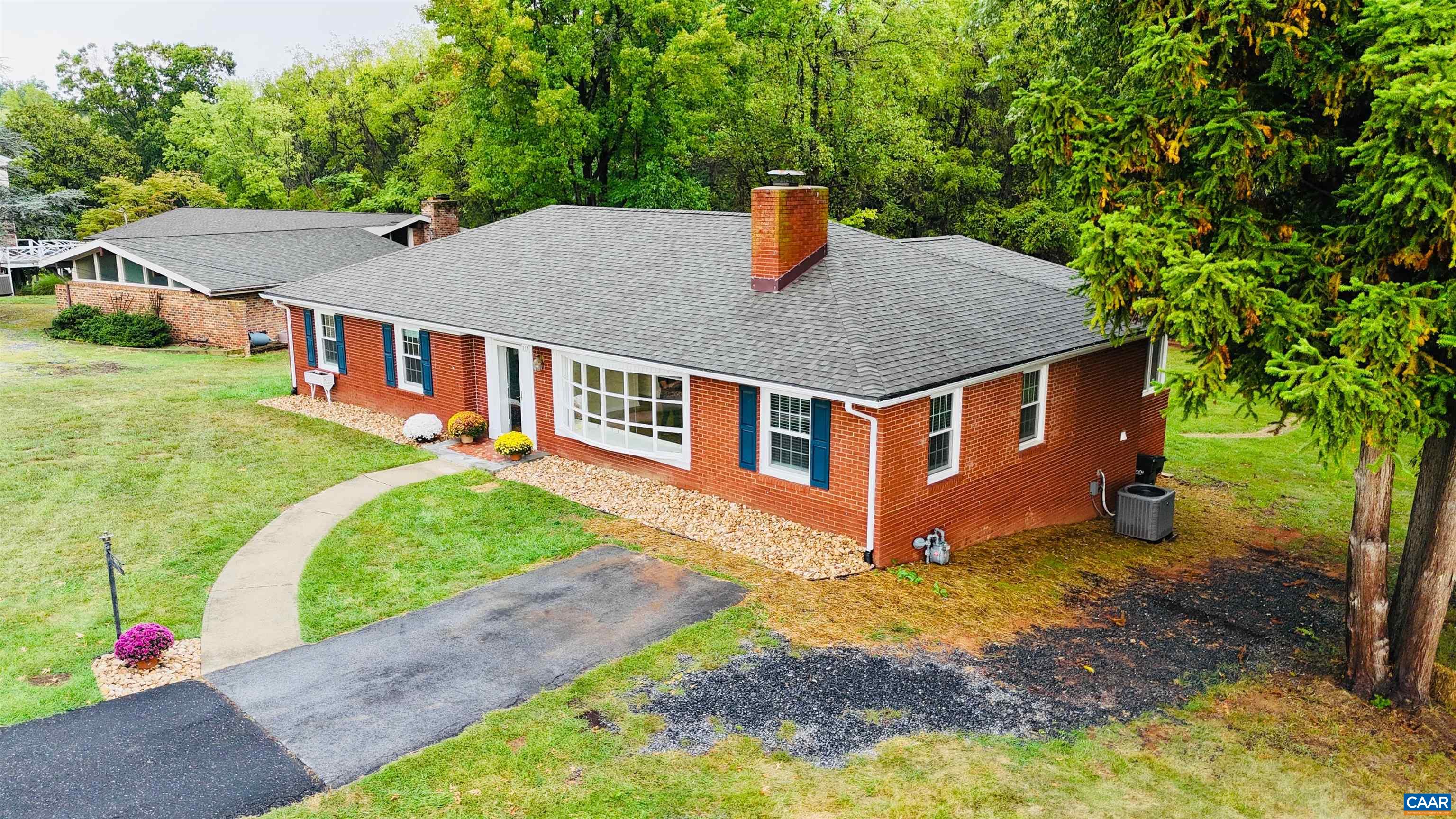 117 ROSE HILL CIR, STAUNTON, Virginia 24401, 3 Bedrooms Bedrooms, ,2 BathroomsBathrooms,Residential,117 ROSE HILL CIR,682339 MLS # 682339 117 ROSE HILL CIR, STAUNTON, Virginia 24401, 3 Bedrooms Bedrooms, ,2 BathroomsBathrooms,Residential,117 ROSE HILL CIR,682339 MLS # 682339