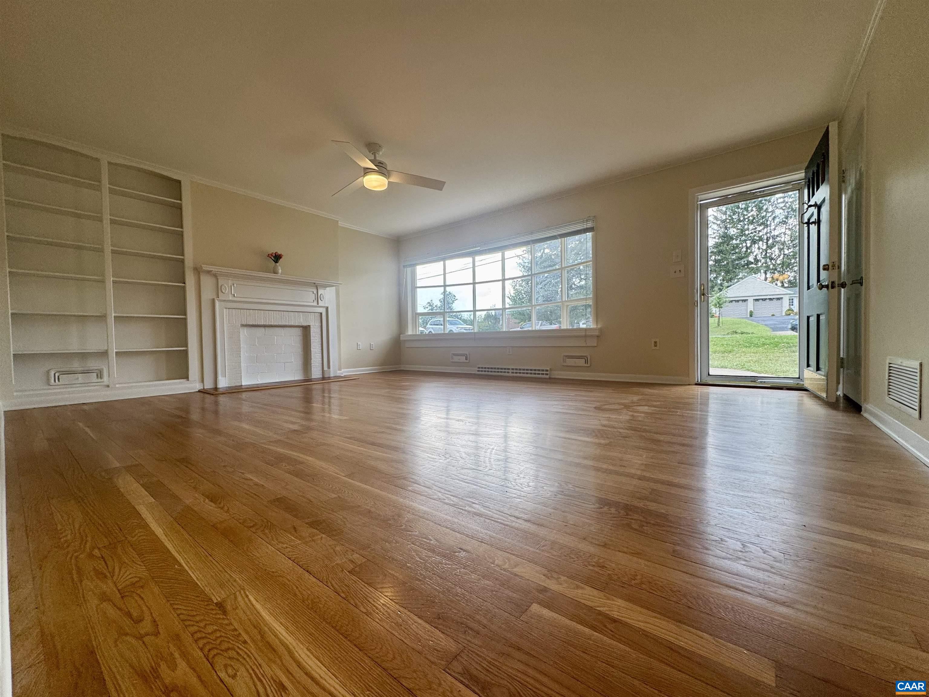117 ROSE HILL CIR, STAUNTON, Virginia 24401, 3 Bedrooms Bedrooms, ,2 BathroomsBathrooms,Residential,117 ROSE HILL CIR,682339 MLS # 682339 117 ROSE HILL CIR, STAUNTON, Virginia 24401, 3 Bedrooms Bedrooms, ,2 BathroomsBathrooms,Residential,117 ROSE HILL CIR,682339 MLS # 682339