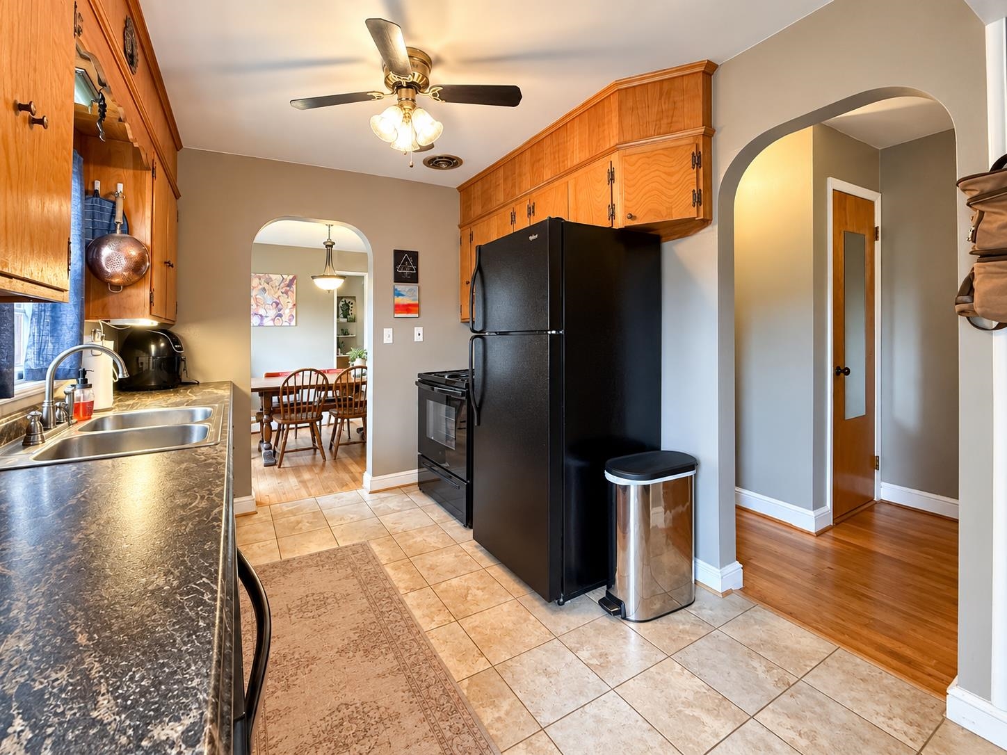 201 FRASER LN, STAUNTON, Virginia 24401, 4 Bedrooms Bedrooms, ,2 BathroomsBathrooms,Residential,201 FRASER LN,682344 MLS # 682344 201 FRASER LN, STAUNTON, Virginia 24401, 4 Bedrooms Bedrooms, ,2 BathroomsBathrooms,Residential,201 FRASER LN,682344 MLS # 682344