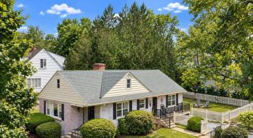 201 FRASER LN, STAUNTON, Virginia 24401, 4 Bedrooms Bedrooms, ,2 BathroomsBathrooms,Residential,201 FRASER LN,682344 MLS # 682344