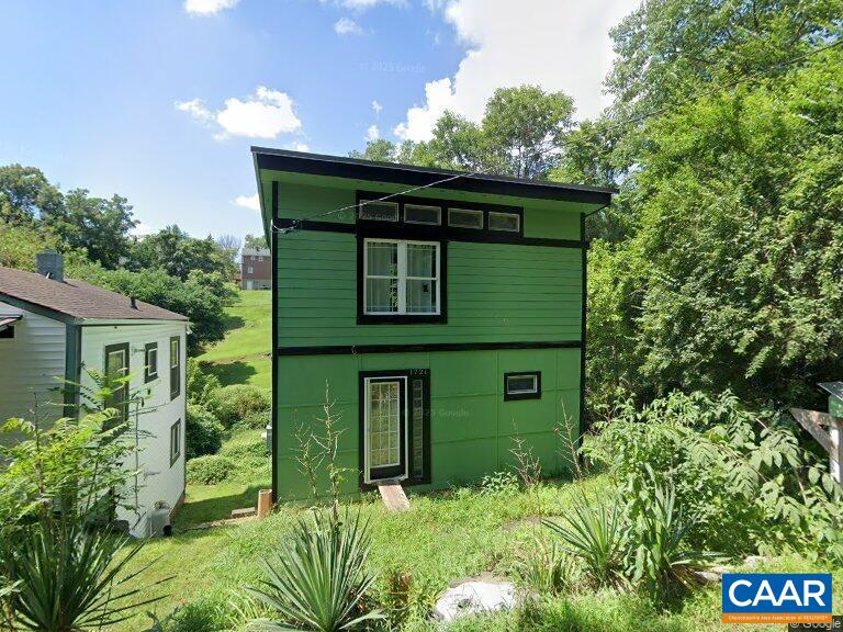 1721 SPENCER PL, LYNCHBURG, Virginia 24504, 2 Bedrooms Bedrooms, ,1 BathroomBathrooms,Residential,1721 SPENCER PL,682345 MLS # 682345 1721 SPENCER PL, LYNCHBURG, Virginia 24504, 2 Bedrooms Bedrooms, ,1 BathroomBathrooms,Residential,1721 SPENCER PL,682345 MLS # 682345