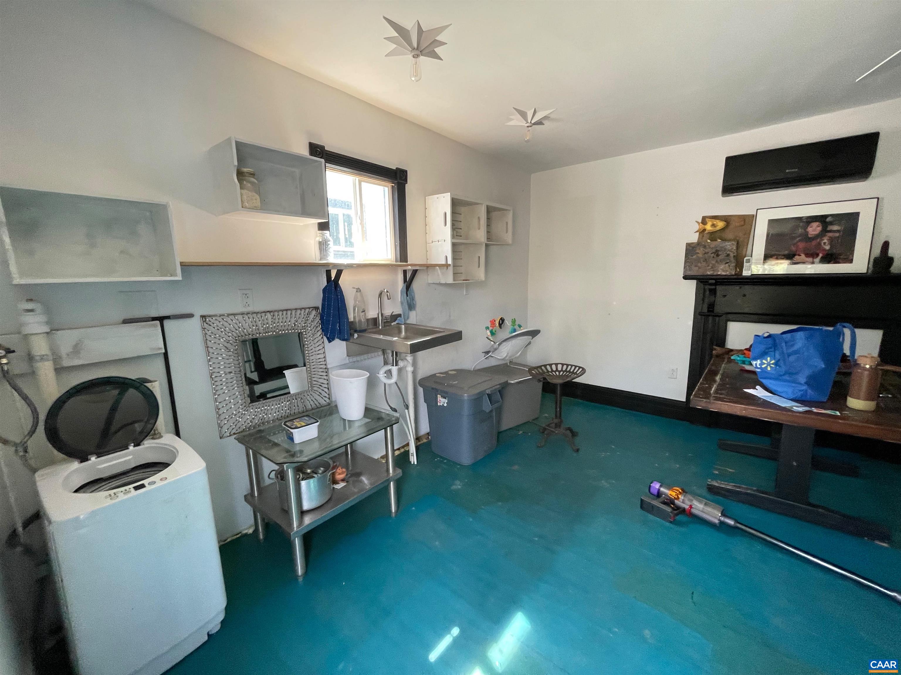 1721 SPENCER PL, LYNCHBURG, Virginia 24504, 2 Bedrooms Bedrooms, ,1 BathroomBathrooms,Residential,1721 SPENCER PL,682345 MLS # 682345 1721 SPENCER PL, LYNCHBURG, Virginia 24504, 2 Bedrooms Bedrooms, ,1 BathroomBathrooms,Residential,1721 SPENCER PL,682345 MLS # 682345