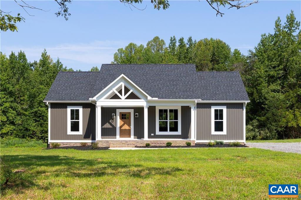 12915 FRANCISCO RD, FARMVILLE, Virginia 23901, 3 Bedrooms Bedrooms, ,2 BathroomsBathrooms,Residential,12915 FRANCISCO RD,682346 MLS # 682346 12915 FRANCISCO RD, FARMVILLE, Virginia 23901, 3 Bedrooms Bedrooms, ,2 BathroomsBathrooms,Residential,12915 FRANCISCO RD,682346 MLS # 682346