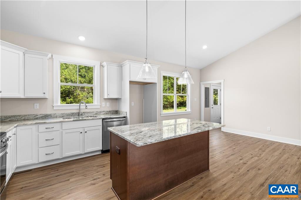 12915 FRANCISCO RD, FARMVILLE, Virginia 23901, 3 Bedrooms Bedrooms, ,2 BathroomsBathrooms,Residential,12915 FRANCISCO RD,682346 MLS # 682346 12915 FRANCISCO RD, FARMVILLE, Virginia 23901, 3 Bedrooms Bedrooms, ,2 BathroomsBathrooms,Residential,12915 FRANCISCO RD,682346 MLS # 682346