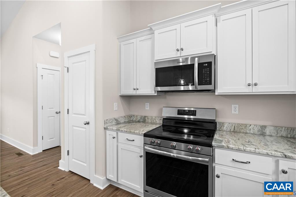 12915 FRANCISCO RD, FARMVILLE, Virginia 23901, 3 Bedrooms Bedrooms, ,2 BathroomsBathrooms,Residential,12915 FRANCISCO RD,682346 MLS # 682346 12915 FRANCISCO RD, FARMVILLE, Virginia 23901, 3 Bedrooms Bedrooms, ,2 BathroomsBathrooms,Residential,12915 FRANCISCO RD,682346 MLS # 682346