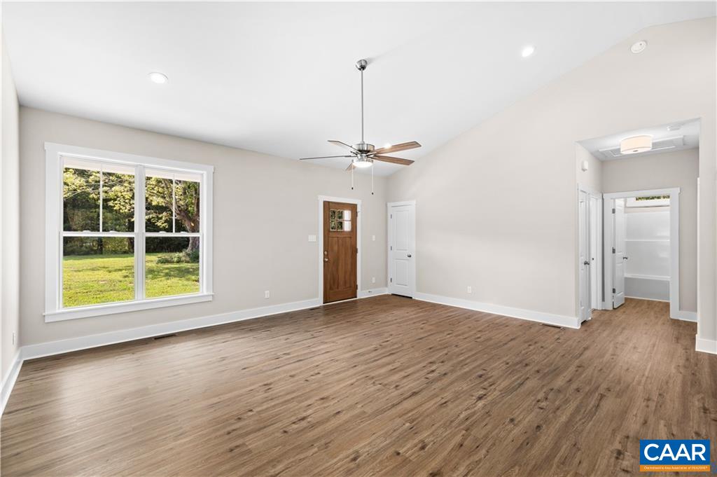 12915 FRANCISCO RD, FARMVILLE, Virginia 23901, 3 Bedrooms Bedrooms, ,2 BathroomsBathrooms,Residential,12915 FRANCISCO RD,682346 MLS # 682346 12915 FRANCISCO RD, FARMVILLE, Virginia 23901, 3 Bedrooms Bedrooms, ,2 BathroomsBathrooms,Residential,12915 FRANCISCO RD,682346 MLS # 682346