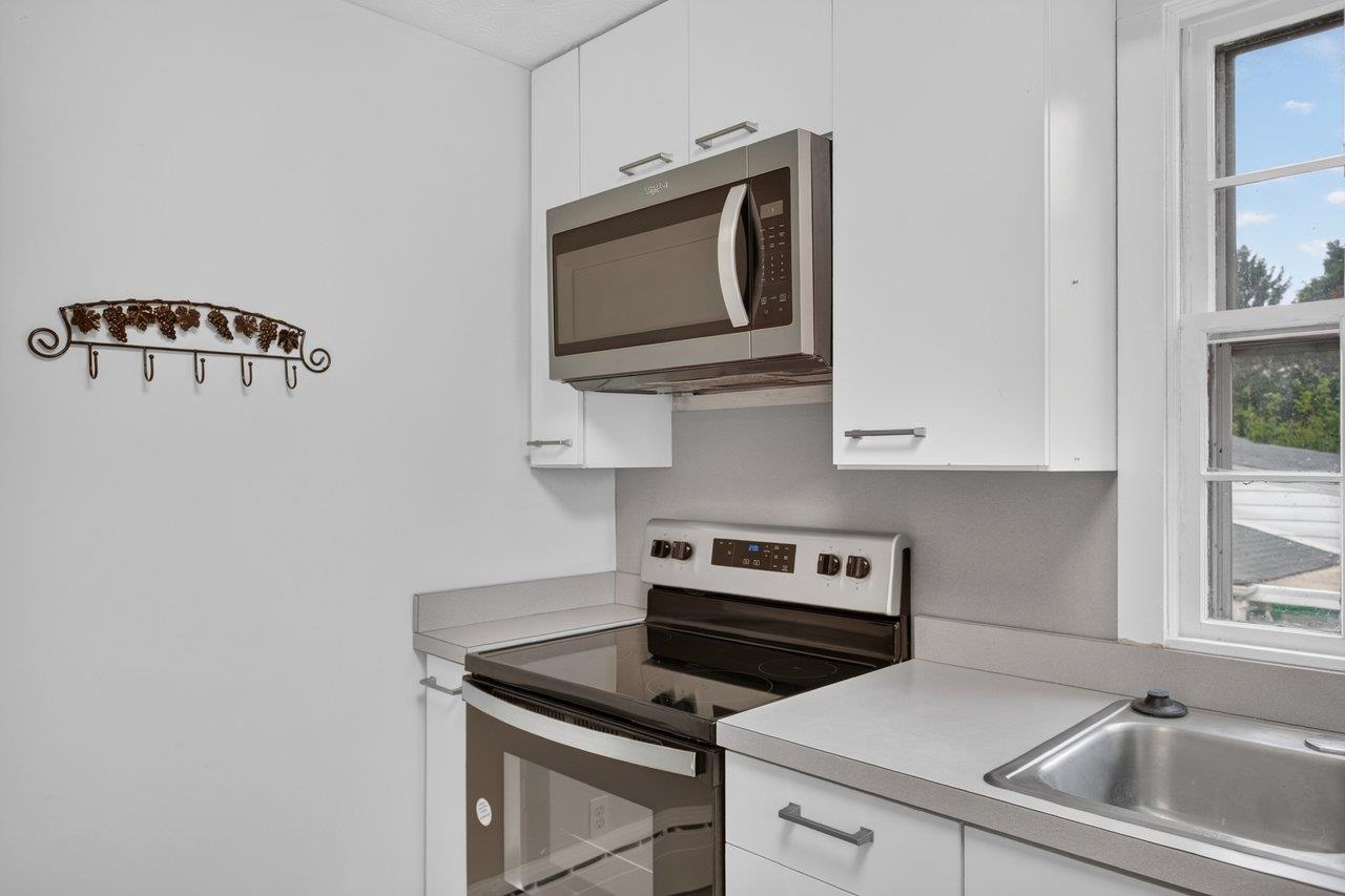107 HARPER CT, STAUNTON, Virginia 22401, 3 Bedrooms Bedrooms, ,2 BathroomsBathrooms,Residential,107 HARPER CT,682349 MLS # 682349 107 HARPER CT, STAUNTON, Virginia 22401, 3 Bedrooms Bedrooms, ,2 BathroomsBathrooms,Residential,107 HARPER CT,682349 MLS # 682349