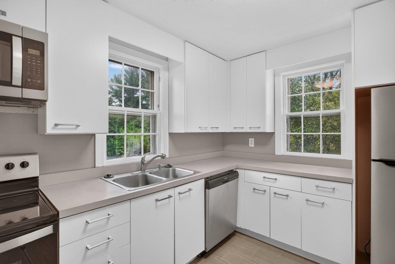107 HARPER CT, STAUNTON, Virginia 22401, 3 Bedrooms Bedrooms, ,2 BathroomsBathrooms,Residential,107 HARPER CT,682349 MLS # 682349 107 HARPER CT, STAUNTON, Virginia 22401, 3 Bedrooms Bedrooms, ,2 BathroomsBathrooms,Residential,107 HARPER CT,682349 MLS # 682349