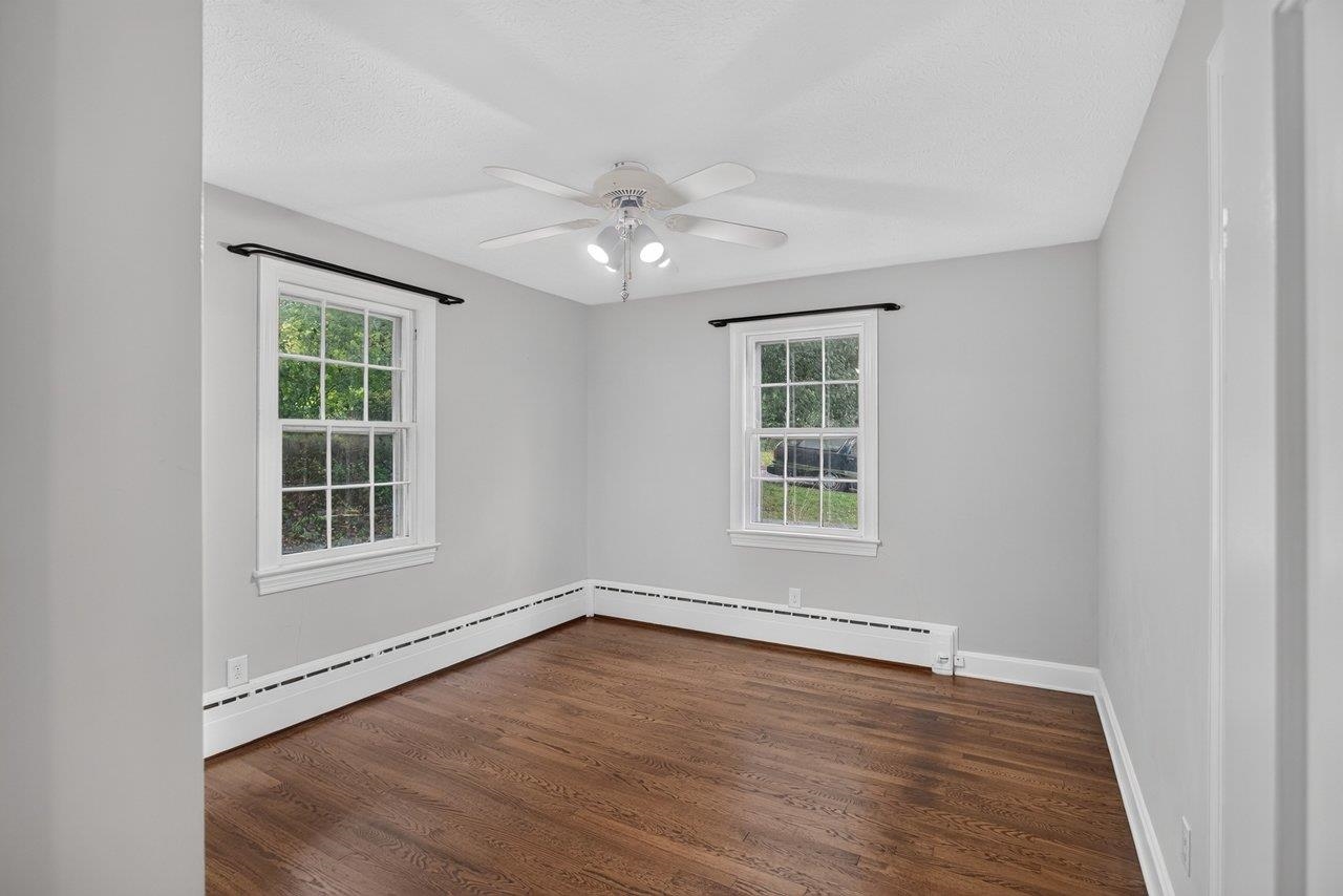 107 HARPER CT, STAUNTON, Virginia 22401, 3 Bedrooms Bedrooms, ,2 BathroomsBathrooms,Residential,107 HARPER CT,682349 MLS # 682349 107 HARPER CT, STAUNTON, Virginia 22401, 3 Bedrooms Bedrooms, ,2 BathroomsBathrooms,Residential,107 HARPER CT,682349 MLS # 682349