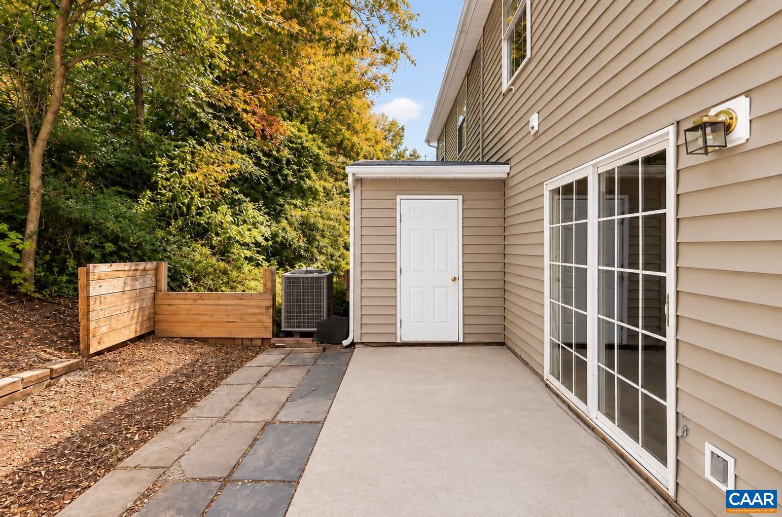 117 WATERBURY CT, CHARLOTTESVILLE, Virginia 22902, 3 Bedrooms Bedrooms, ,2 BathroomsBathrooms,Residential,117 WATERBURY CT,682350 MLS # 682350 117 WATERBURY CT, CHARLOTTESVILLE, Virginia 22902, 3 Bedrooms Bedrooms, ,2 BathroomsBathrooms,Residential,117 WATERBURY CT,682350 MLS # 682350