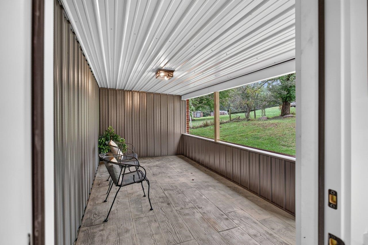10840 RAWLEY PIKE, HINTON, Virginia 22831, 3 Bedrooms Bedrooms, ,2 BathroomsBathrooms,Residential,10840 RAWLEY PIKE,682351 MLS # 682351