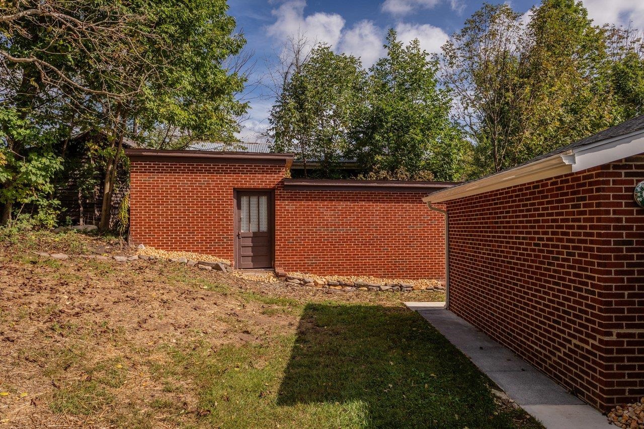 10840 RAWLEY PIKE, HINTON, Virginia 22831, 3 Bedrooms Bedrooms, ,2 BathroomsBathrooms,Residential,10840 RAWLEY PIKE,682351 MLS # 682351