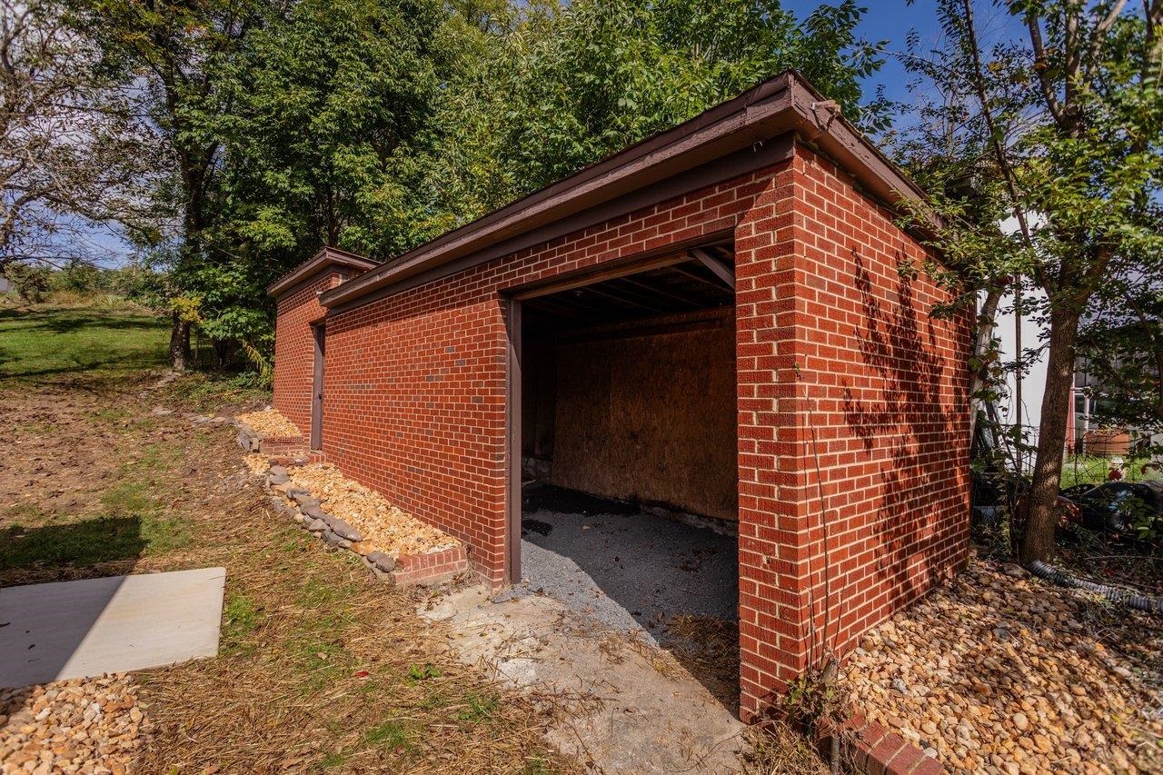 10840 RAWLEY PIKE, HINTON, Virginia 22831, 3 Bedrooms Bedrooms, ,2 BathroomsBathrooms,Residential,10840 RAWLEY PIKE,682351 MLS # 682351