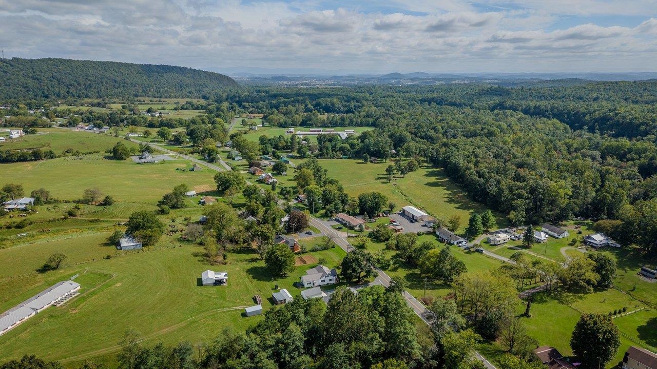 10840 RAWLEY PIKE, HINTON, Virginia 22831, 3 Bedrooms Bedrooms, ,2 BathroomsBathrooms,Residential,10840 RAWLEY PIKE,682351 MLS # 682351