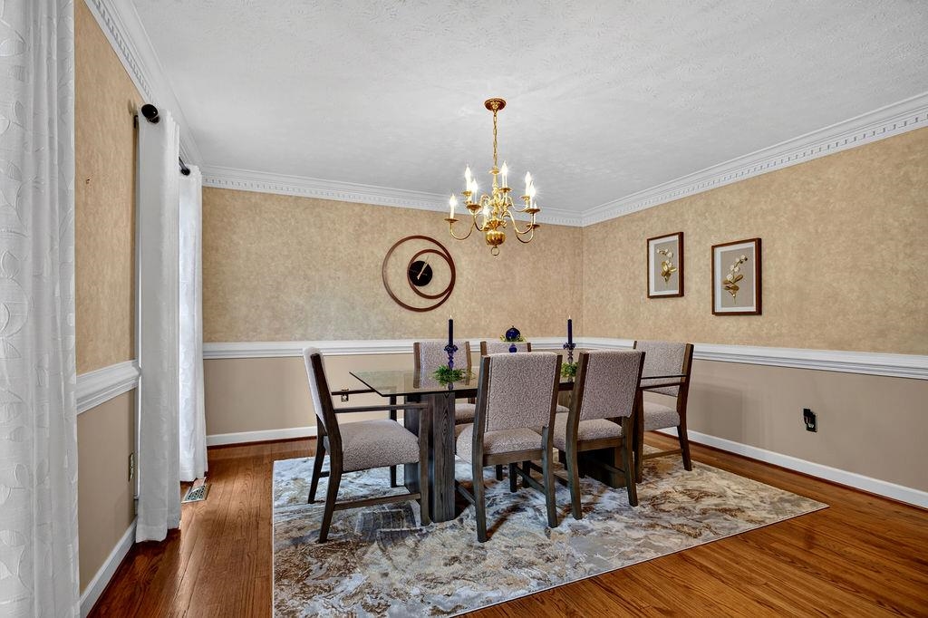 263 DIVOT DR, HARRISONBURG, Virginia 22802, 5 Bedrooms Bedrooms, ,2 BathroomsBathrooms,Residential,263 DIVOT DR,682353 MLS # 682353 263 DIVOT DR, HARRISONBURG, Virginia 22802, 5 Bedrooms Bedrooms, ,2 BathroomsBathrooms,Residential,263 DIVOT DR,682353 MLS # 682353