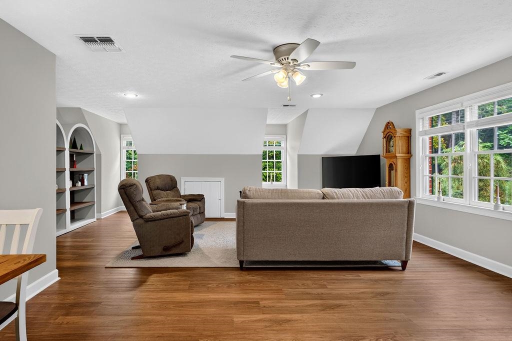 263 DIVOT DR, HARRISONBURG, Virginia 22802, 5 Bedrooms Bedrooms, ,2 BathroomsBathrooms,Residential,263 DIVOT DR,682353 MLS # 682353 263 DIVOT DR, HARRISONBURG, Virginia 22802, 5 Bedrooms Bedrooms, ,2 BathroomsBathrooms,Residential,263 DIVOT DR,682353 MLS # 682353