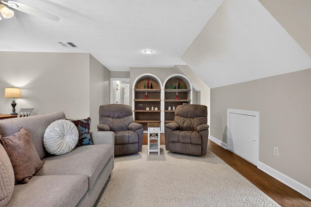 263 DIVOT DR, HARRISONBURG, Virginia 22802, 5 Bedrooms Bedrooms, ,2 BathroomsBathrooms,Residential,263 DIVOT DR,682353 MLS # 682353 263 DIVOT DR, HARRISONBURG, Virginia 22802, 5 Bedrooms Bedrooms, ,2 BathroomsBathrooms,Residential,263 DIVOT DR,682353 MLS # 682353