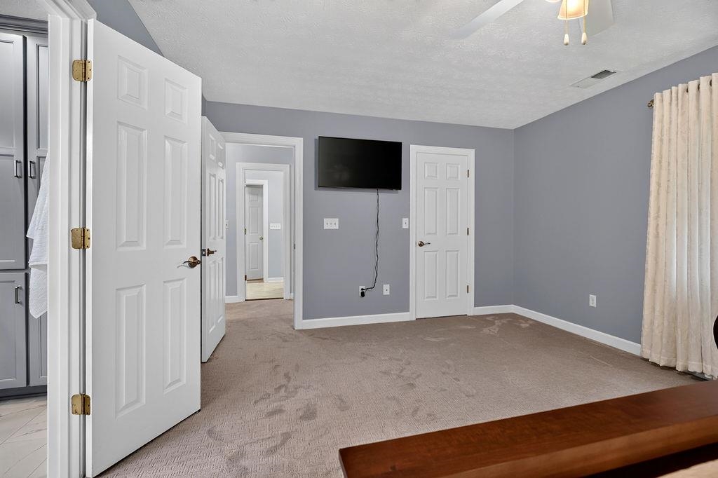 263 DIVOT DR, HARRISONBURG, Virginia 22802, 5 Bedrooms Bedrooms, ,2 BathroomsBathrooms,Residential,263 DIVOT DR,682353 MLS # 682353 263 DIVOT DR, HARRISONBURG, Virginia 22802, 5 Bedrooms Bedrooms, ,2 BathroomsBathrooms,Residential,263 DIVOT DR,682353 MLS # 682353
