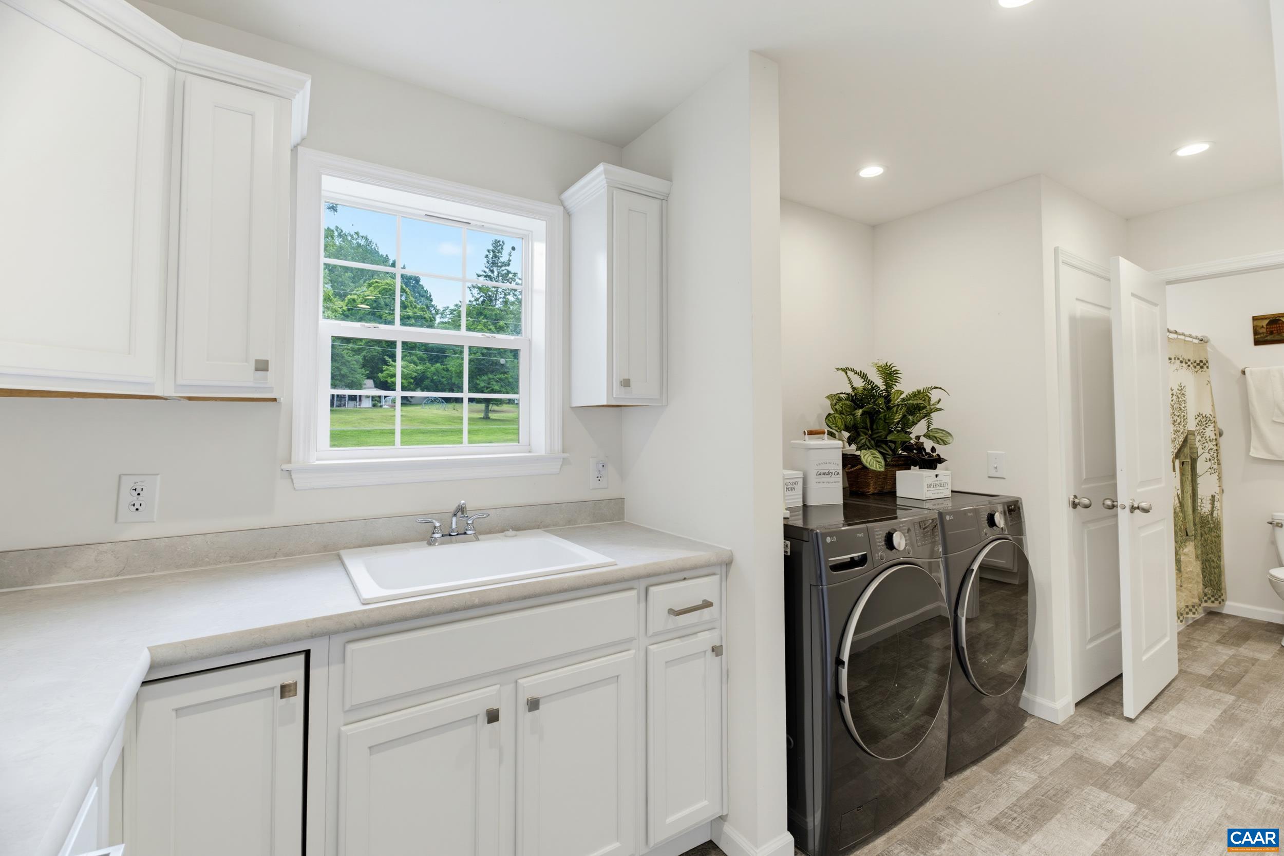 64 PINE RD, LOUISA, Virginia 23093, 3 Bedrooms Bedrooms, ,2 BathroomsBathrooms,Residential,64 PINE RD,679946 MLS # 679946