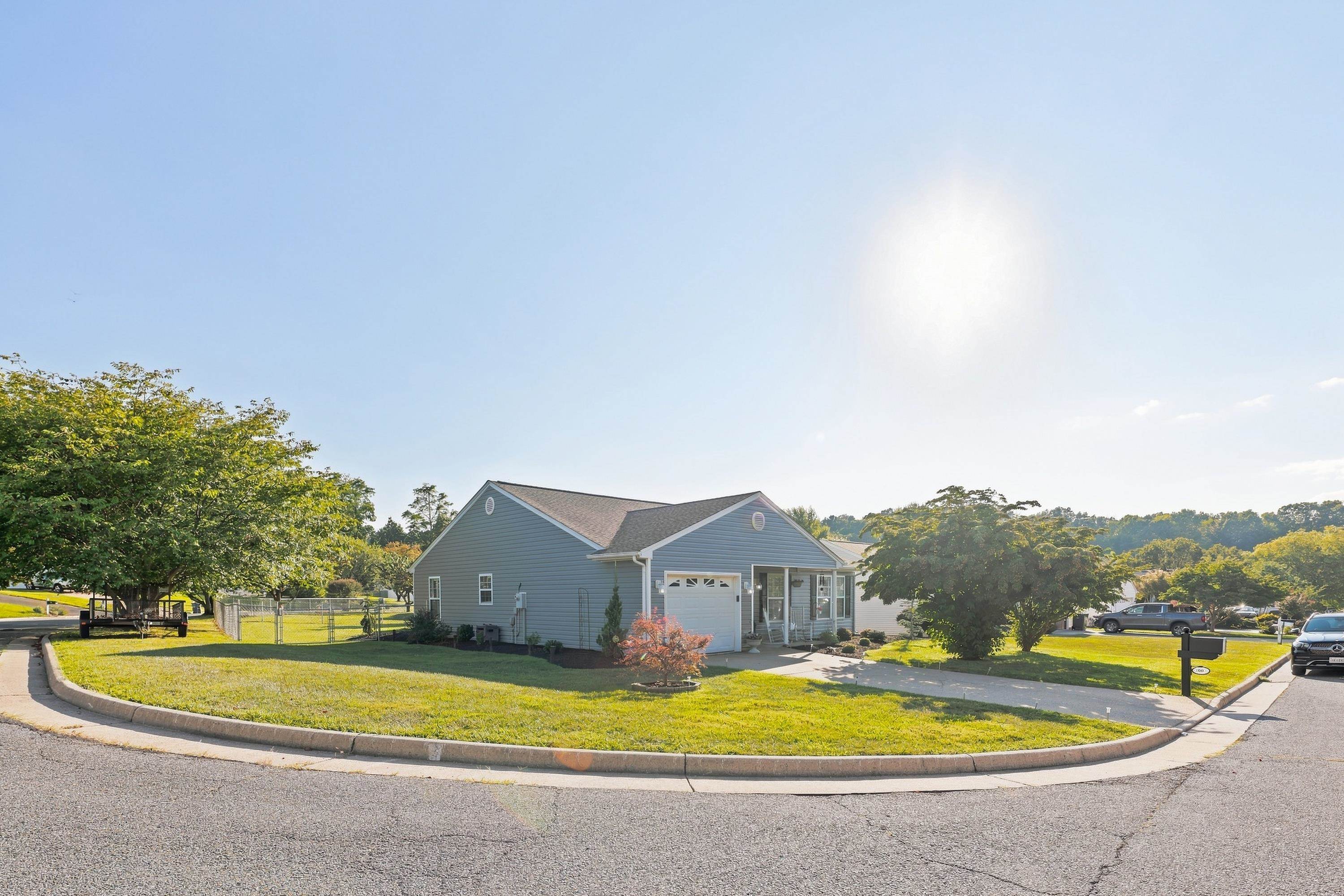 300 GREENWOOD RD, STAUNTON, Virginia 24401, 3 Bedrooms Bedrooms, ,2 BathroomsBathrooms,Residential,300 GREENWOOD RD,681526 MLS # 681526 300 GREENWOOD RD, STAUNTON, Virginia 24401, 3 Bedrooms Bedrooms, ,2 BathroomsBathrooms,Residential,300 GREENWOOD RD,681526 MLS # 681526