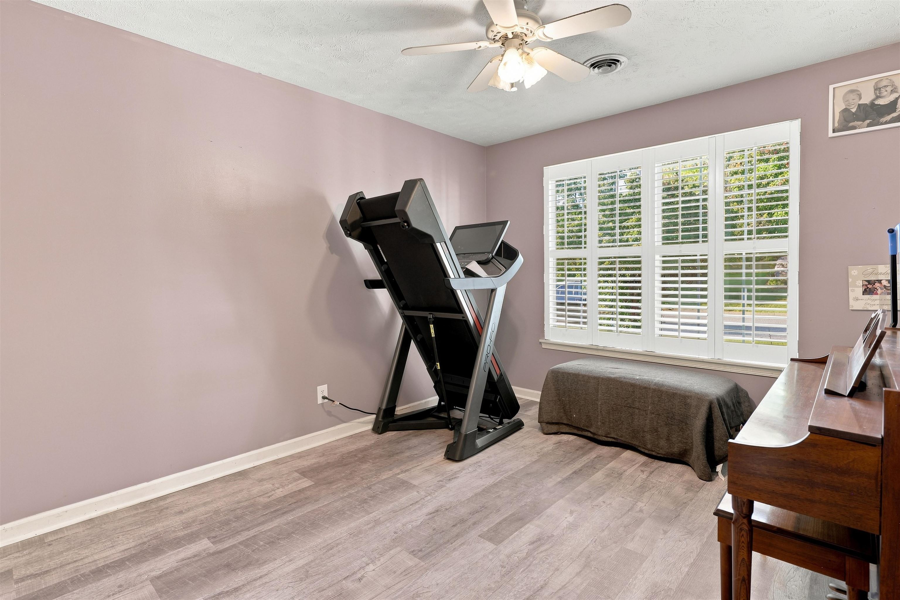 300 GREENWOOD RD, STAUNTON, Virginia 24401, 3 Bedrooms Bedrooms, ,2 BathroomsBathrooms,Residential,300 GREENWOOD RD,681526 MLS # 681526 300 GREENWOOD RD, STAUNTON, Virginia 24401, 3 Bedrooms Bedrooms, ,2 BathroomsBathrooms,Residential,300 GREENWOOD RD,681526 MLS # 681526