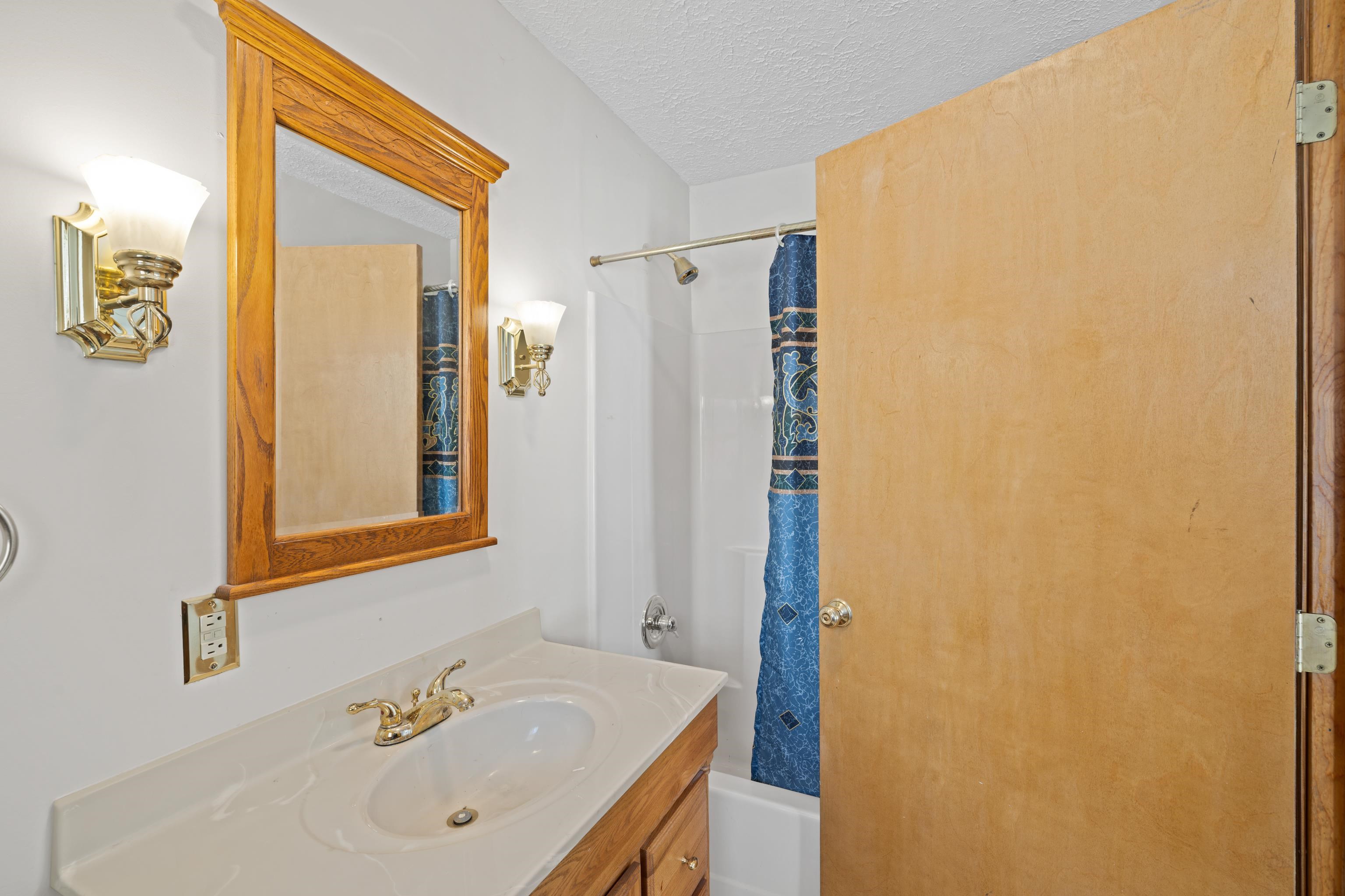 1480 BLUEWATER RD, ROCKINGHAM, Virginia 22801, 4 Bedrooms Bedrooms, ,3 BathroomsBathrooms,Residential,1480 BLUEWATER RD,682121 MLS # 682121