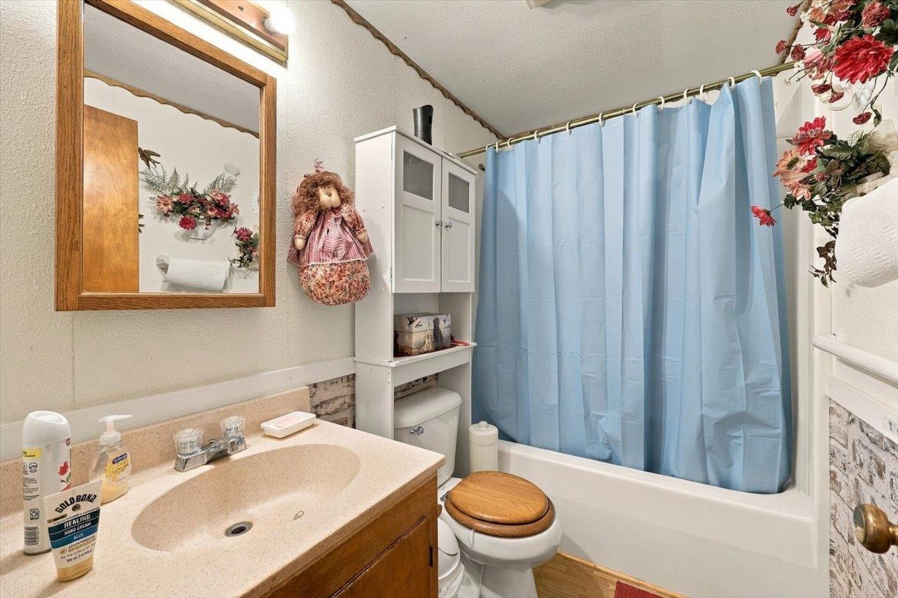 906 BOYERS RD, HARRISONBURG, Virginia 22801, 3 Bedrooms Bedrooms, ,2 BathroomsBathrooms,Residential,906 BOYERS RD,682257 MLS # 682257