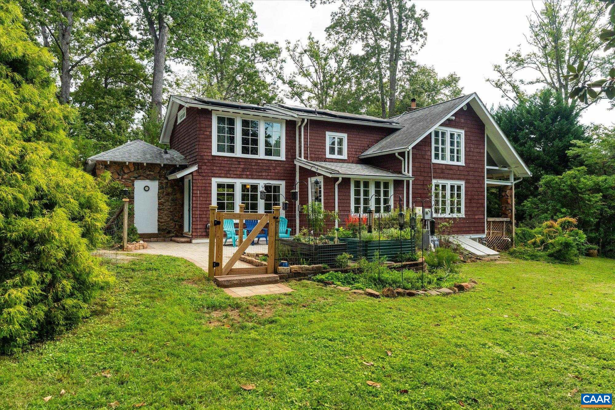 2513 WOODLAND DR, CHARLOTTESVILLE, Virginia 22903, 3 Bedrooms Bedrooms, ,2 BathroomsBathrooms,Residential,2513 WOODLAND DR,682326 MLS # 682326
