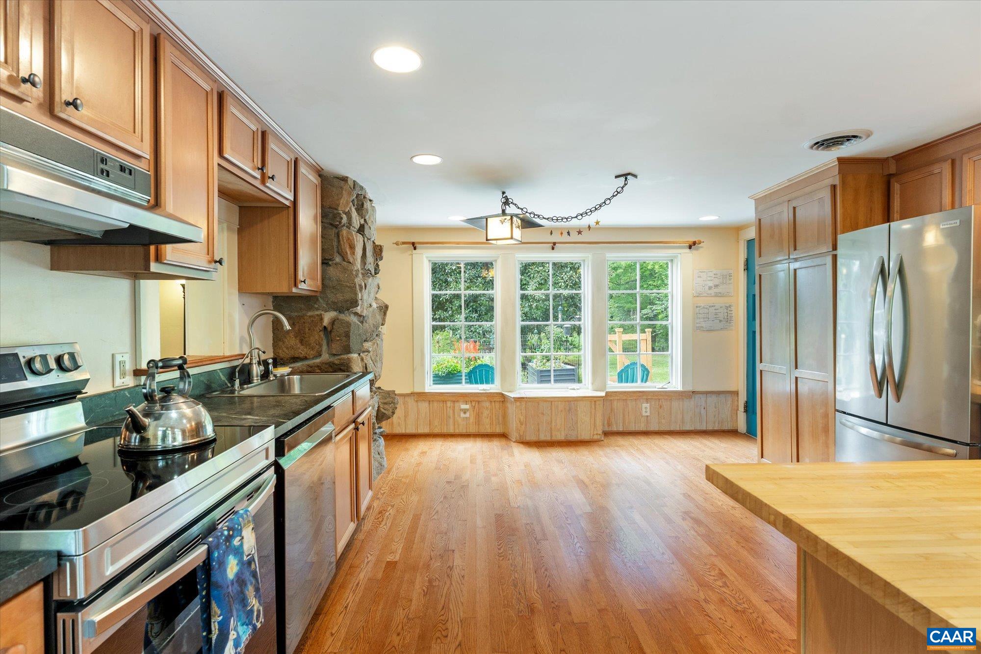 2513 WOODLAND DR, CHARLOTTESVILLE, Virginia 22903, 3 Bedrooms Bedrooms, ,2 BathroomsBathrooms,Residential,2513 WOODLAND DR,682326 MLS # 682326