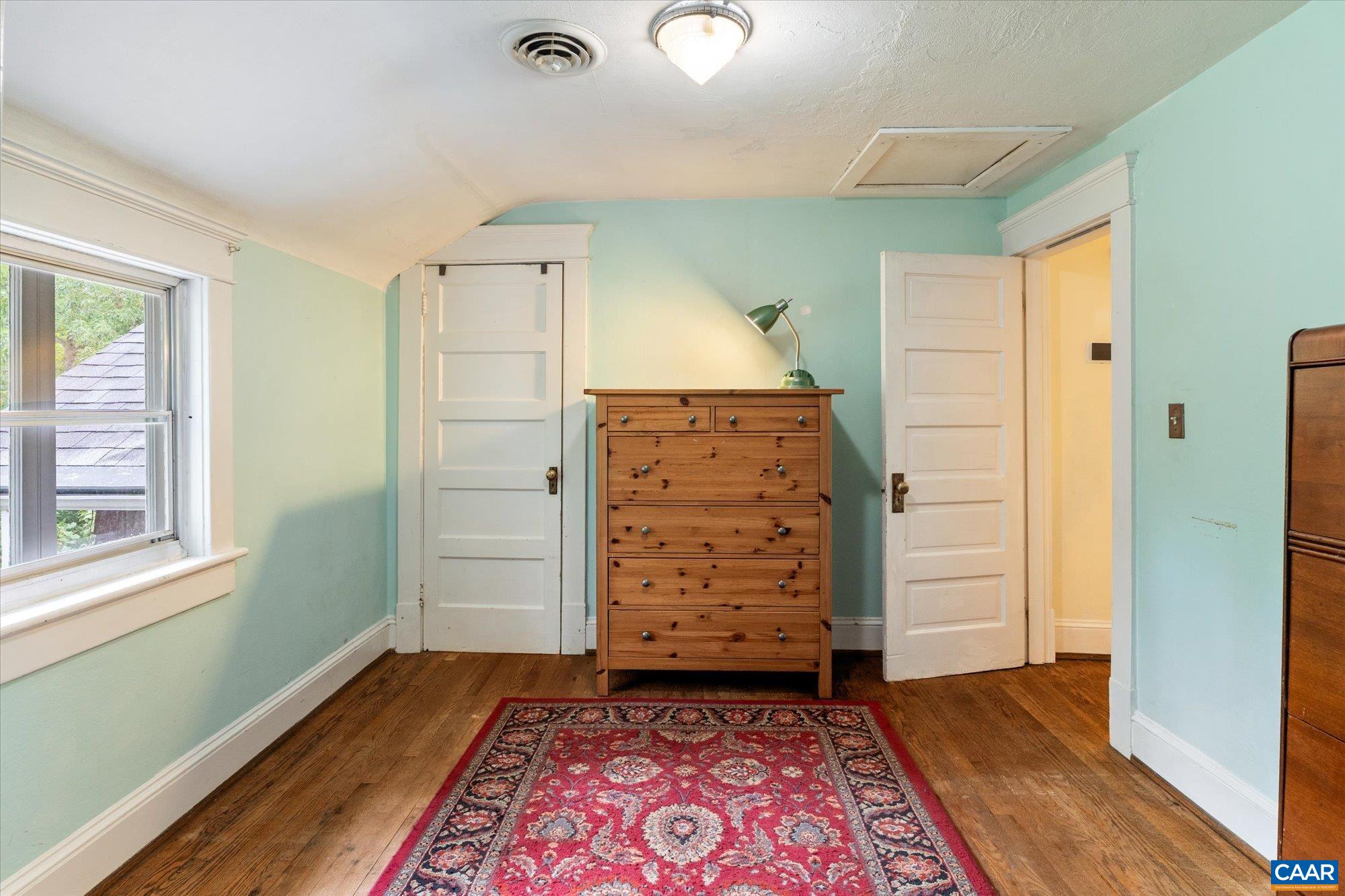 2513 WOODLAND DR, CHARLOTTESVILLE, Virginia 22903, 3 Bedrooms Bedrooms, ,2 BathroomsBathrooms,Residential,2513 WOODLAND DR,682326 MLS # 682326