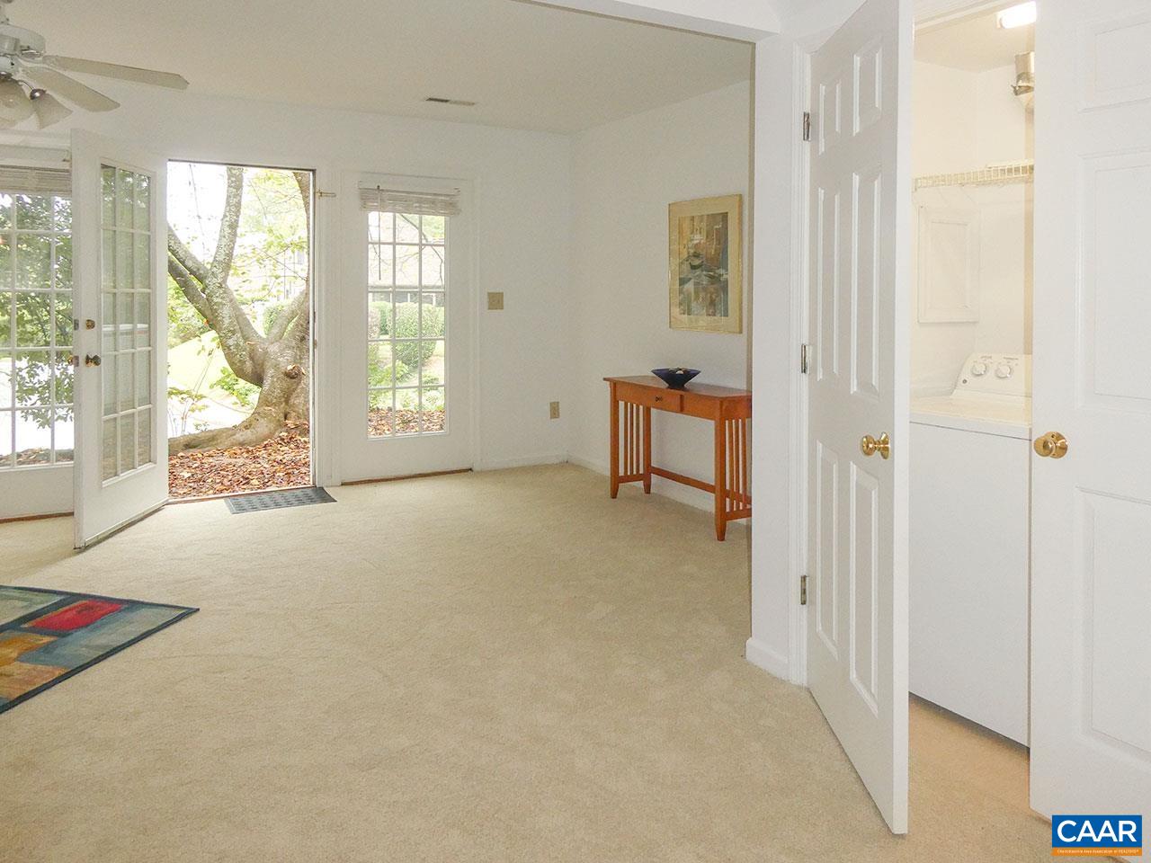 1245 CLIFDEN GREENE, CHARLOTTESVILLE, Virginia 22901, 3 Bedrooms Bedrooms, ,2 BathroomsBathrooms,Residential,1245 CLIFDEN GREENE,682340 MLS # 682340