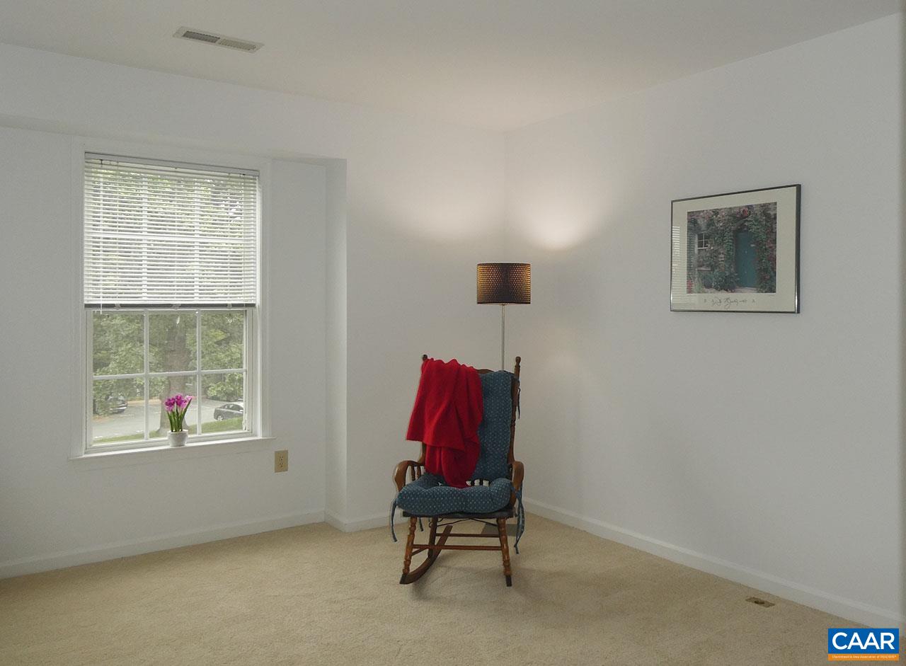 1245 CLIFDEN GREENE, CHARLOTTESVILLE, Virginia 22901, 3 Bedrooms Bedrooms, ,2 BathroomsBathrooms,Residential,1245 CLIFDEN GREENE,682340 MLS # 682340