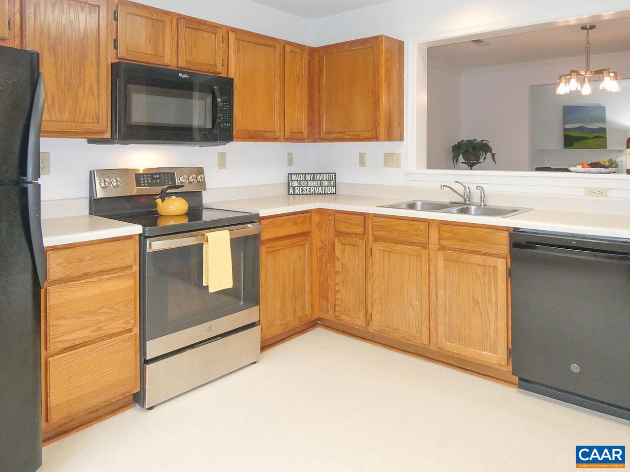 1245 CLIFDEN GREENE, CHARLOTTESVILLE, Virginia 22901, 3 Bedrooms Bedrooms, ,2 BathroomsBathrooms,Residential,1245 CLIFDEN GREENE,682340 MLS # 682340